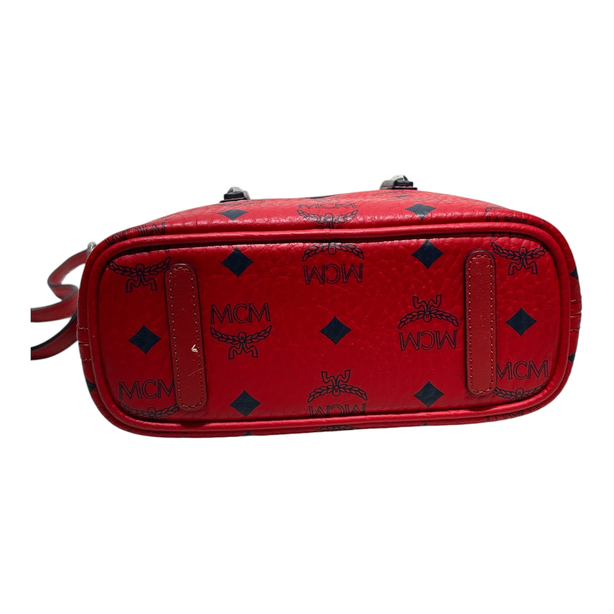 MCM/Bag/Leather/RED/BUCKET BAG view 3