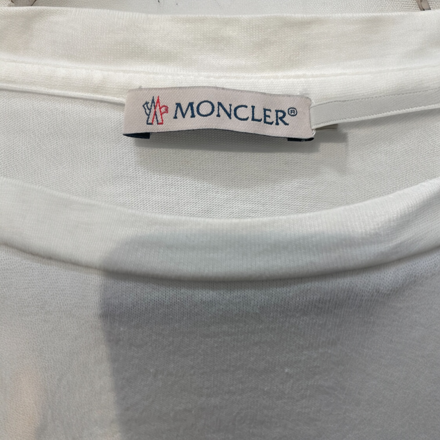 MONCLER/T-Shirt/S/Cotton/WHT/High Neck/Embroidered Lace Sleeves view 3