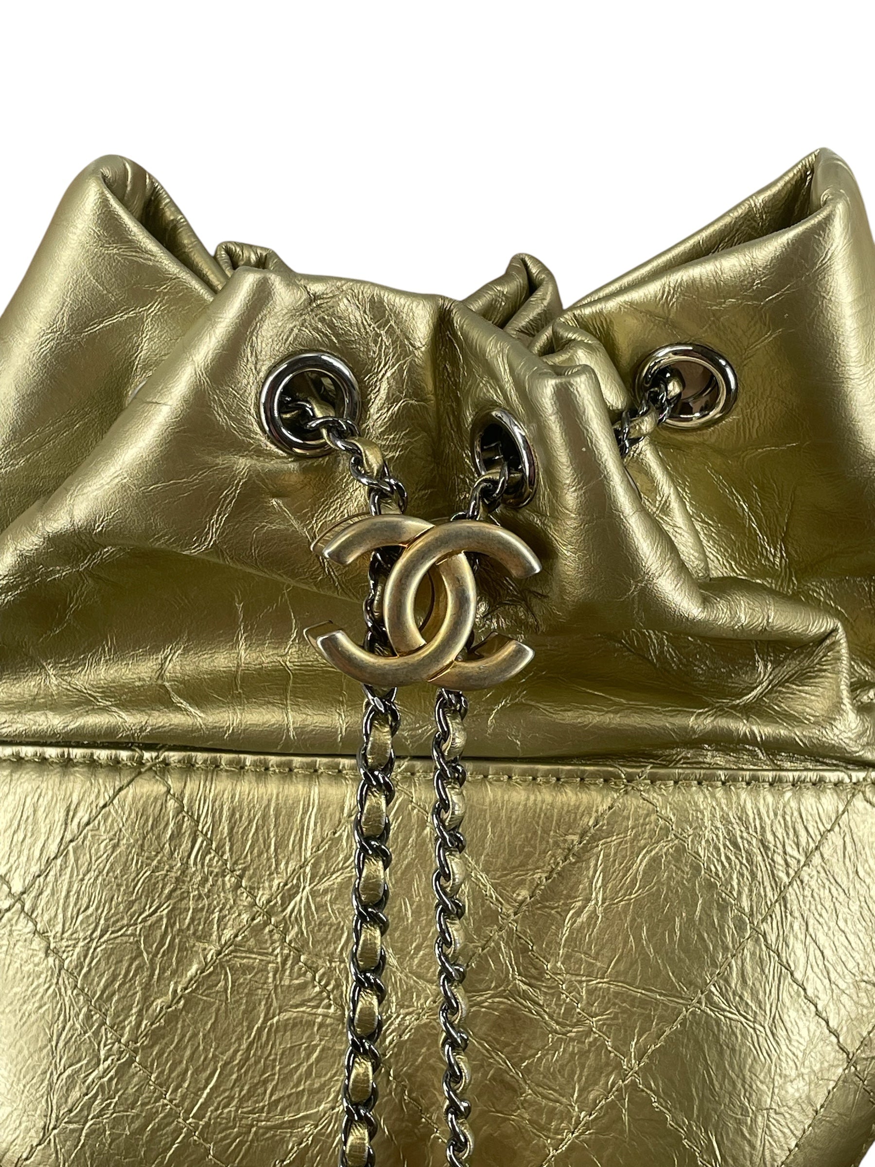 CHANEL/Cross Body Bag/GLD/2361080 Eggshell Bottom Slvr H view 2