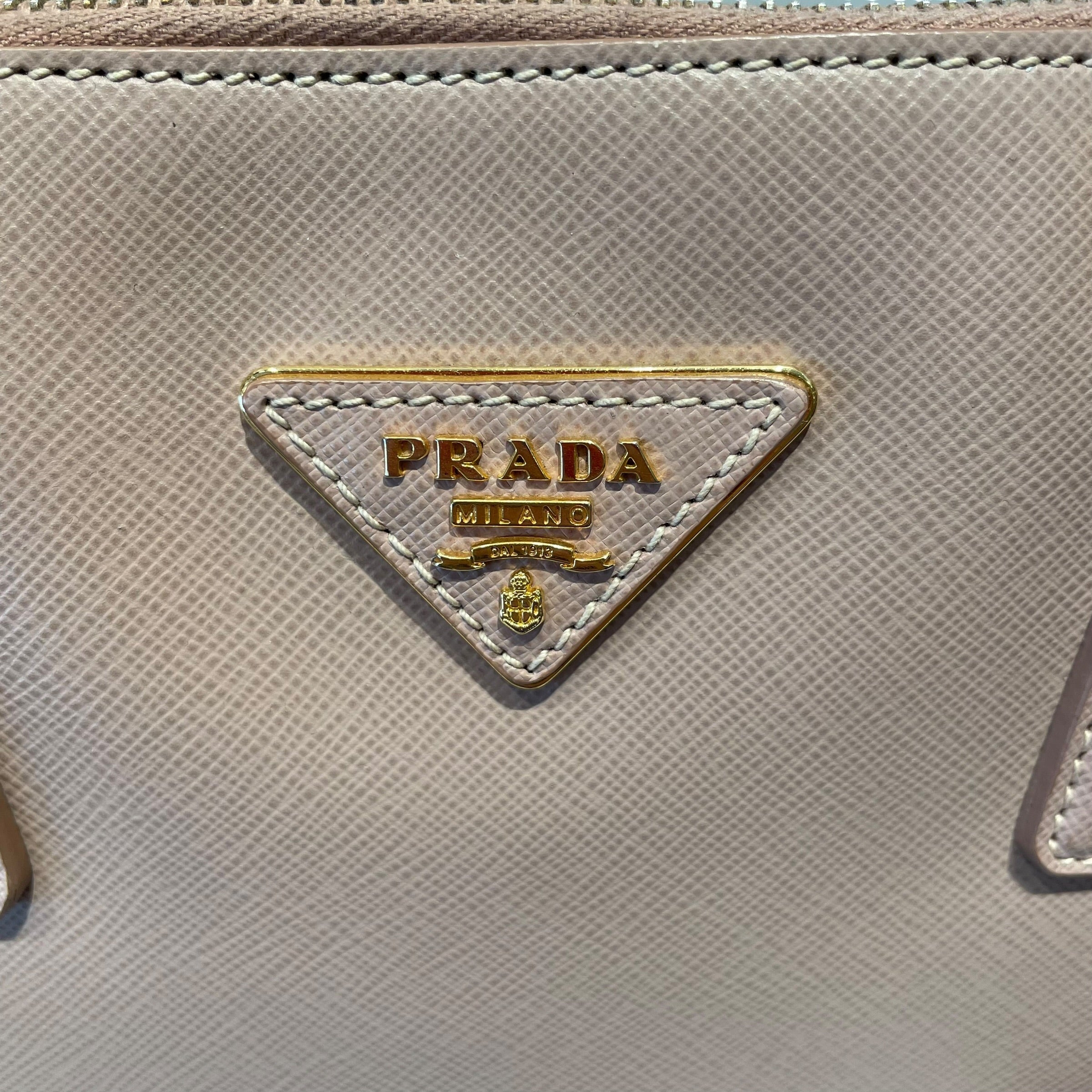 PRADA/Bag/Leather/PNK/Saffiano Galleria view 3