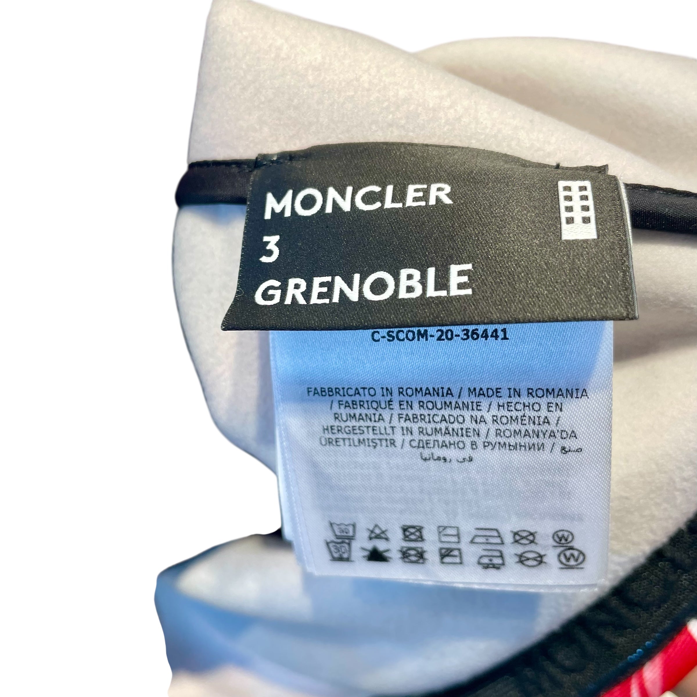 MONCLER GRENOBLE/Jacket/3/All Over Print/Nylon/GRY/RED + BLU LOGOS view 5