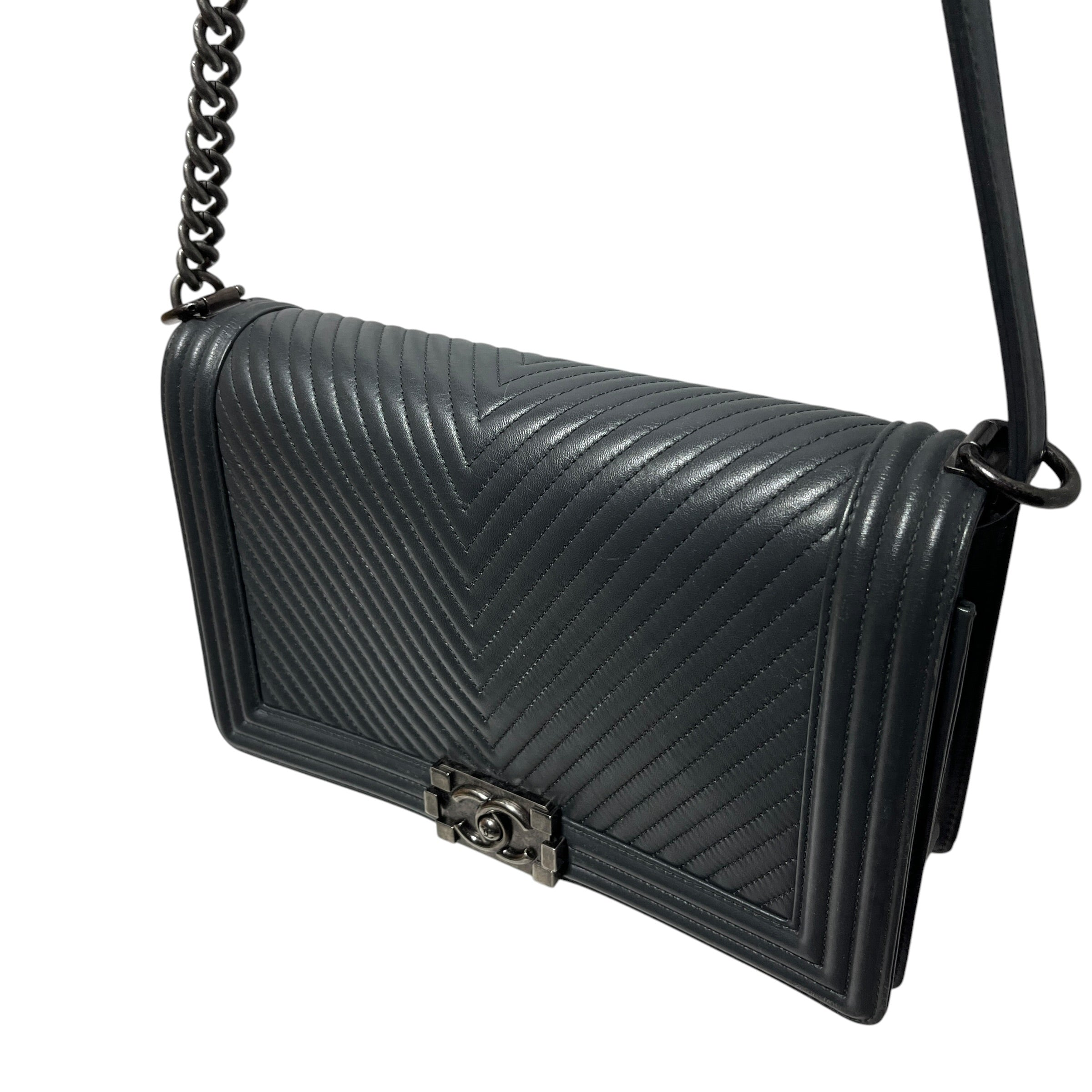 CHANEL/Cross Body Bag/Leather/GRY/Chevron Large Boy Bag view 3