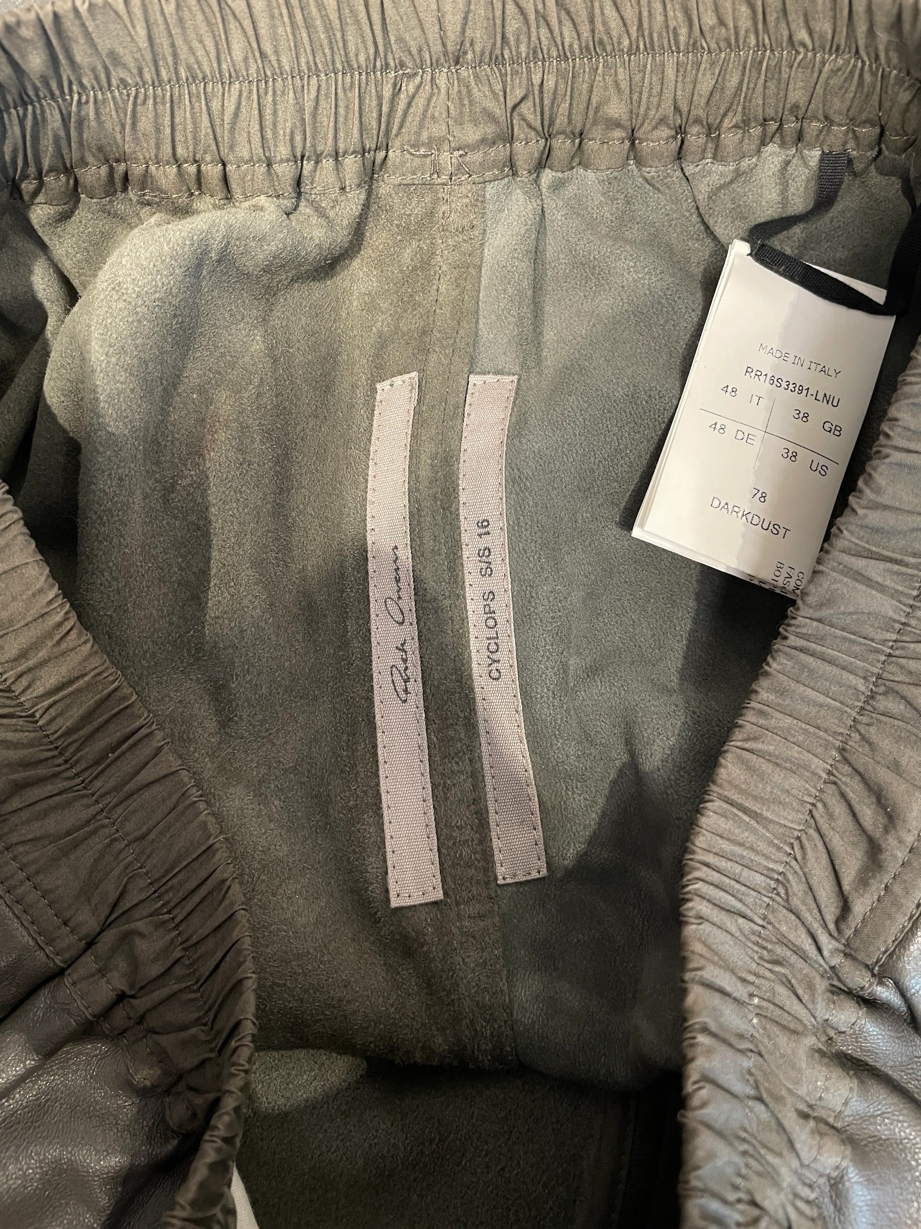 Rick Owens/Shorts/38/Leather/GRY/ view 3