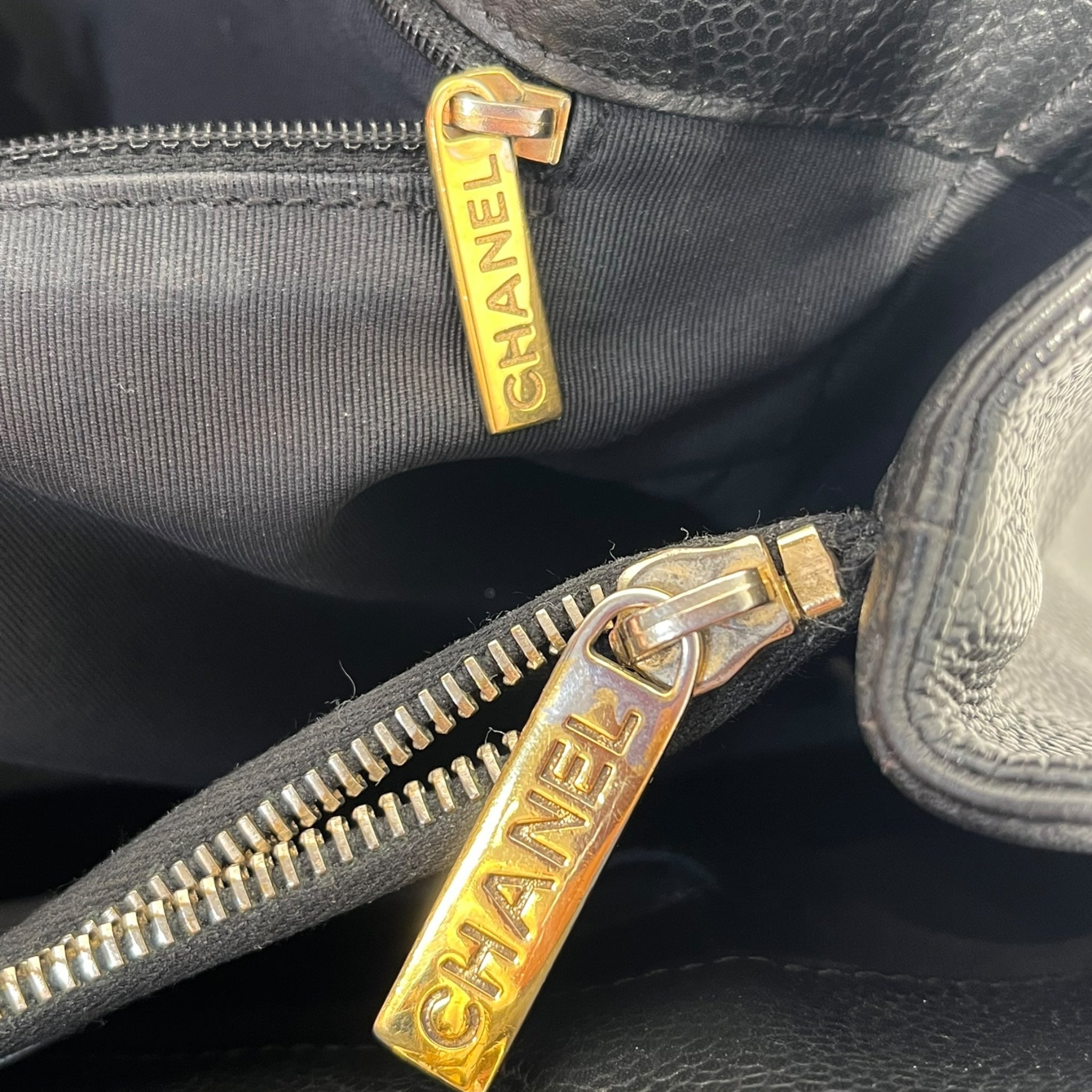 CHANEL/Hand Bag/Leather/BLK/caviar grand shoppig tote view 7