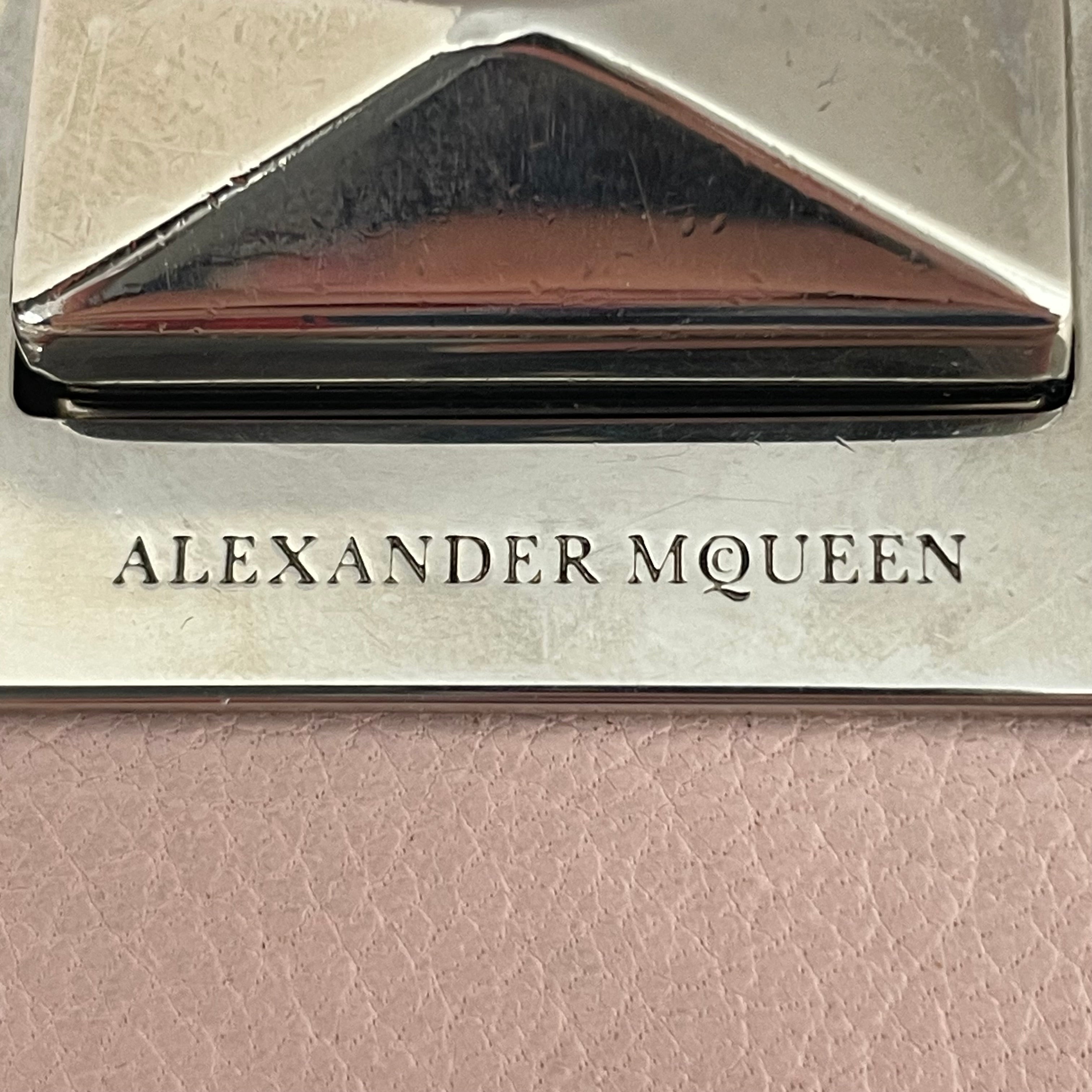 Alexander McQueen/Cross Body Bag/Leather/CRM/ view 9