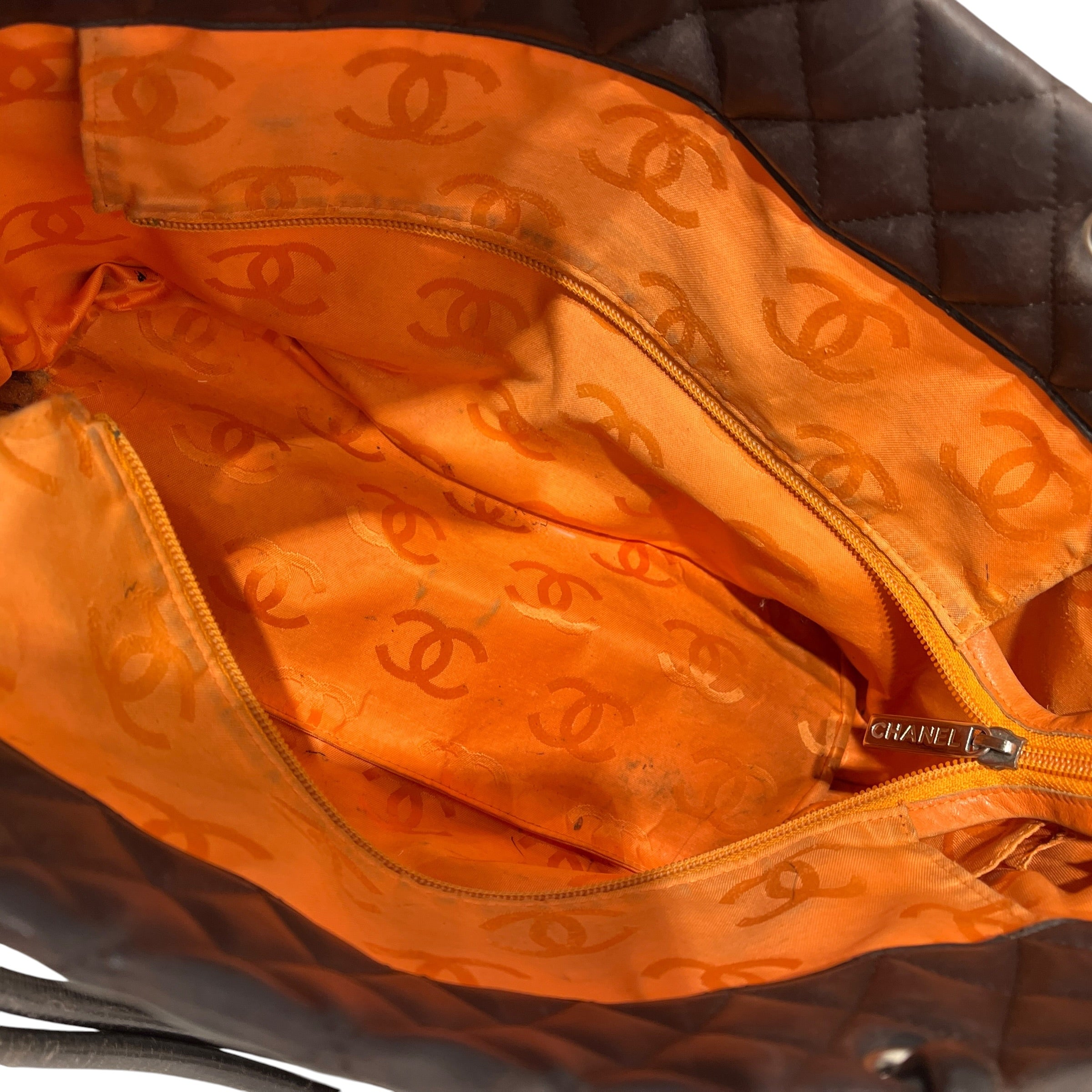CHANEL/Tote Bag/Leather/BRW/vintage cambon line cc quilted view 4