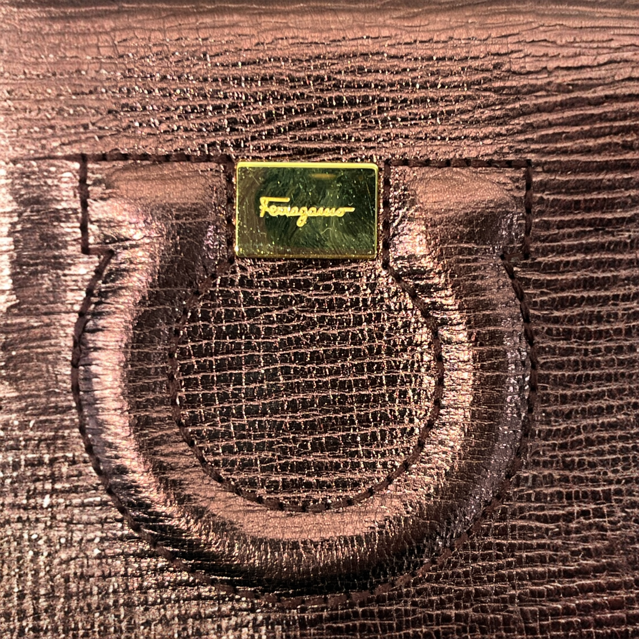 Salvatore Ferragamo/Bifold Wallet/Leather/BRD/GANCINI-METALLICPINK view 3