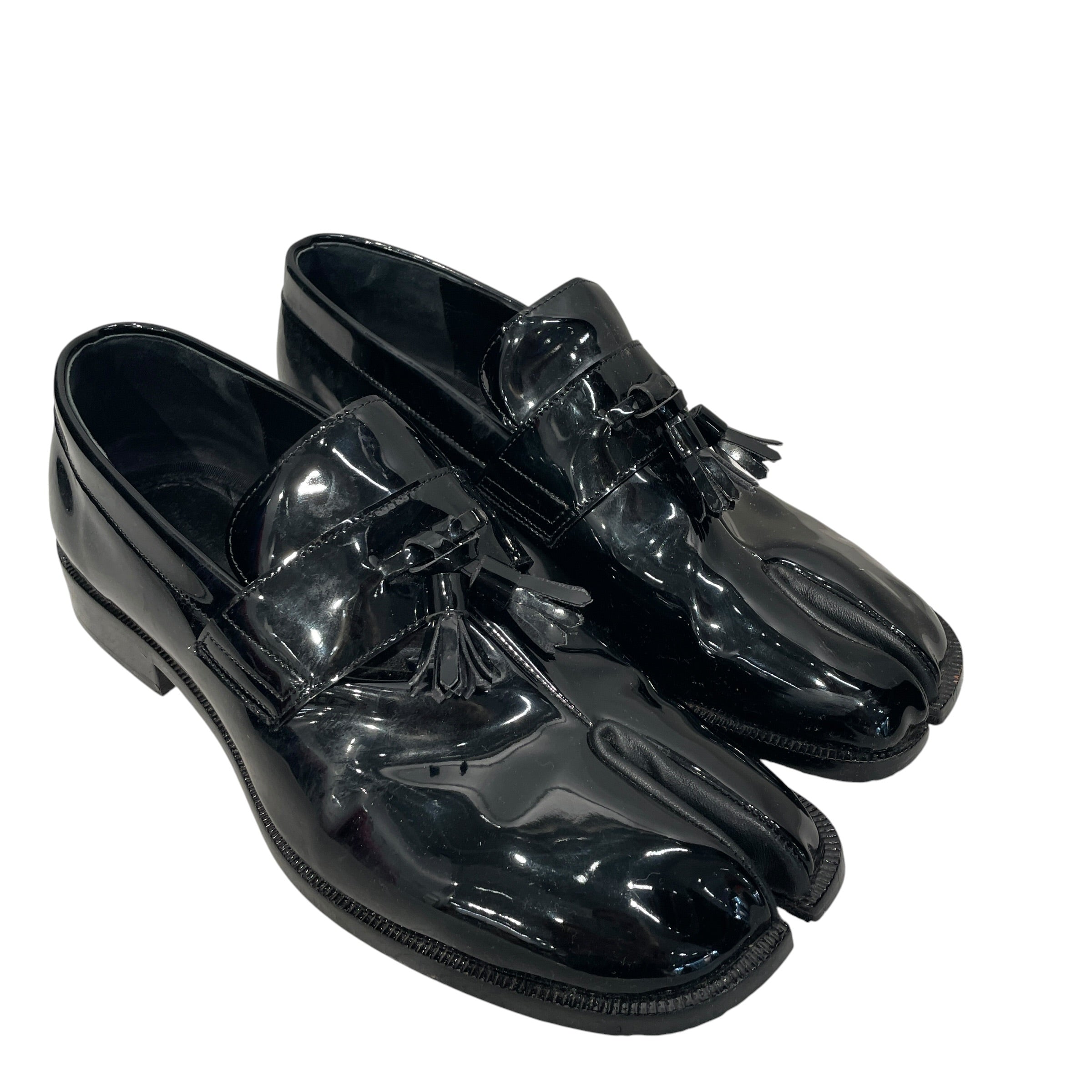 Maison Margiela/Loafers/EU 43/Leather/BLK/PATENT LEATHER W TASSEL view 1