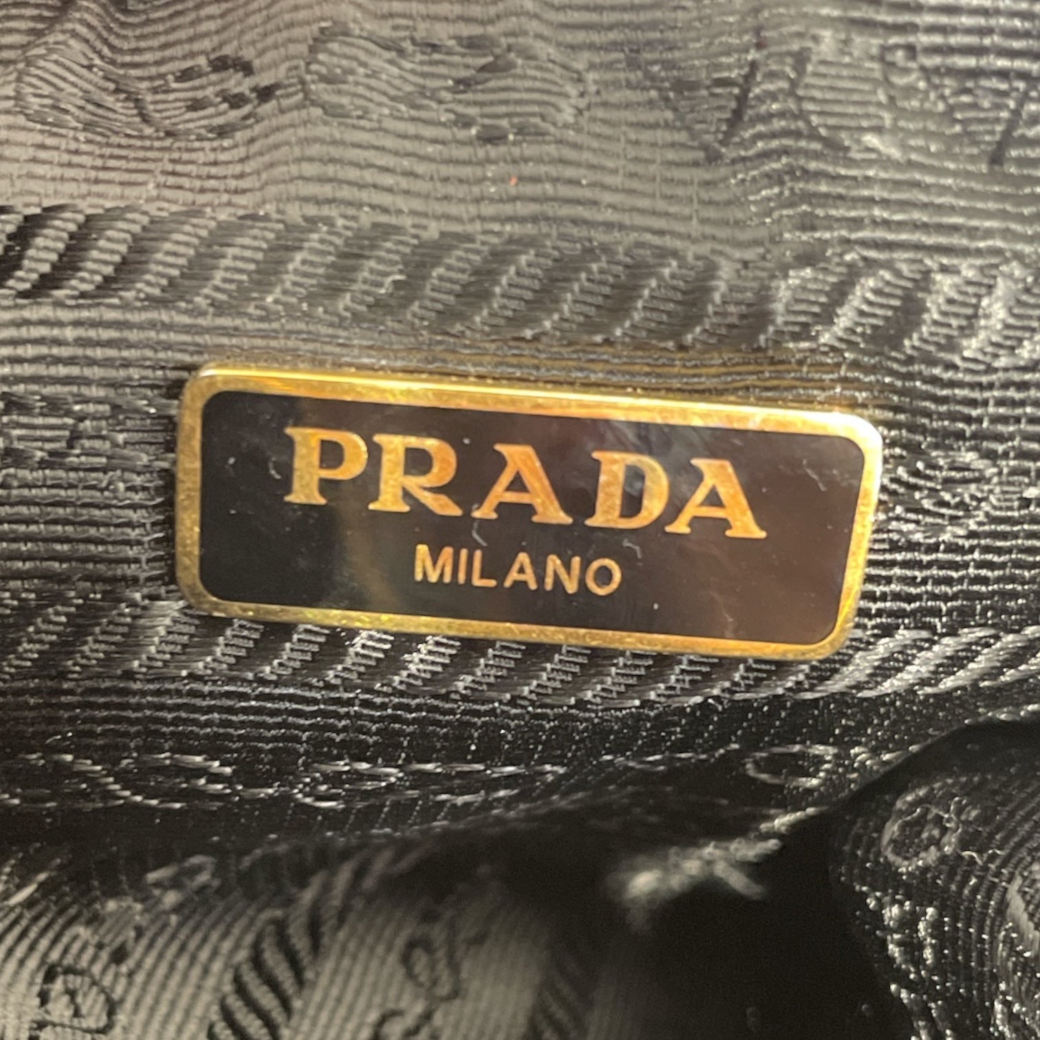 PRADA/Cross Body Bag/Leather/BLK/Re-Edition 2005 Saffiano Bag view 5