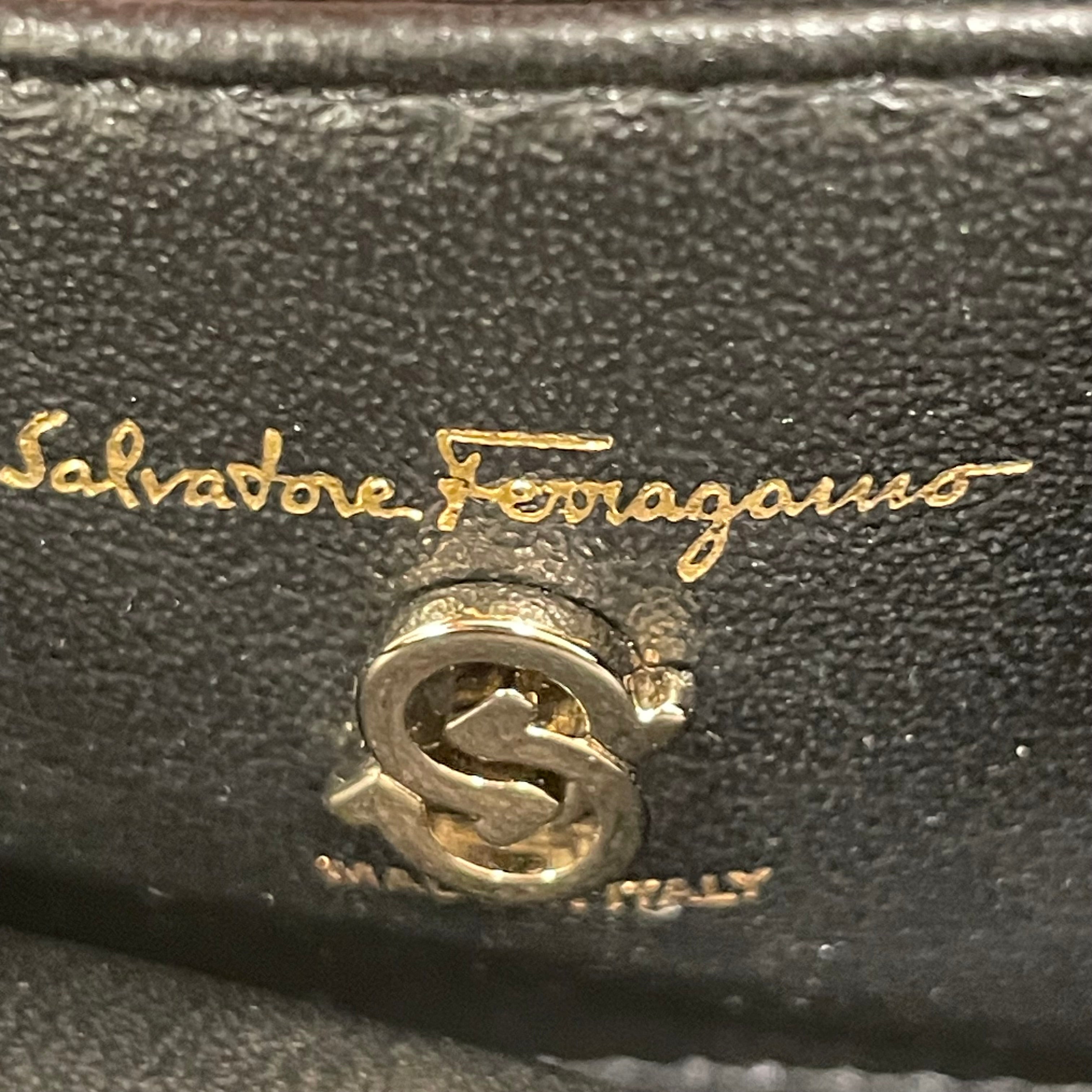 Salvatore Ferragamo/Cross Body Bag/Monogram/IDG/gld hard/leather shoulder bag/ view 6