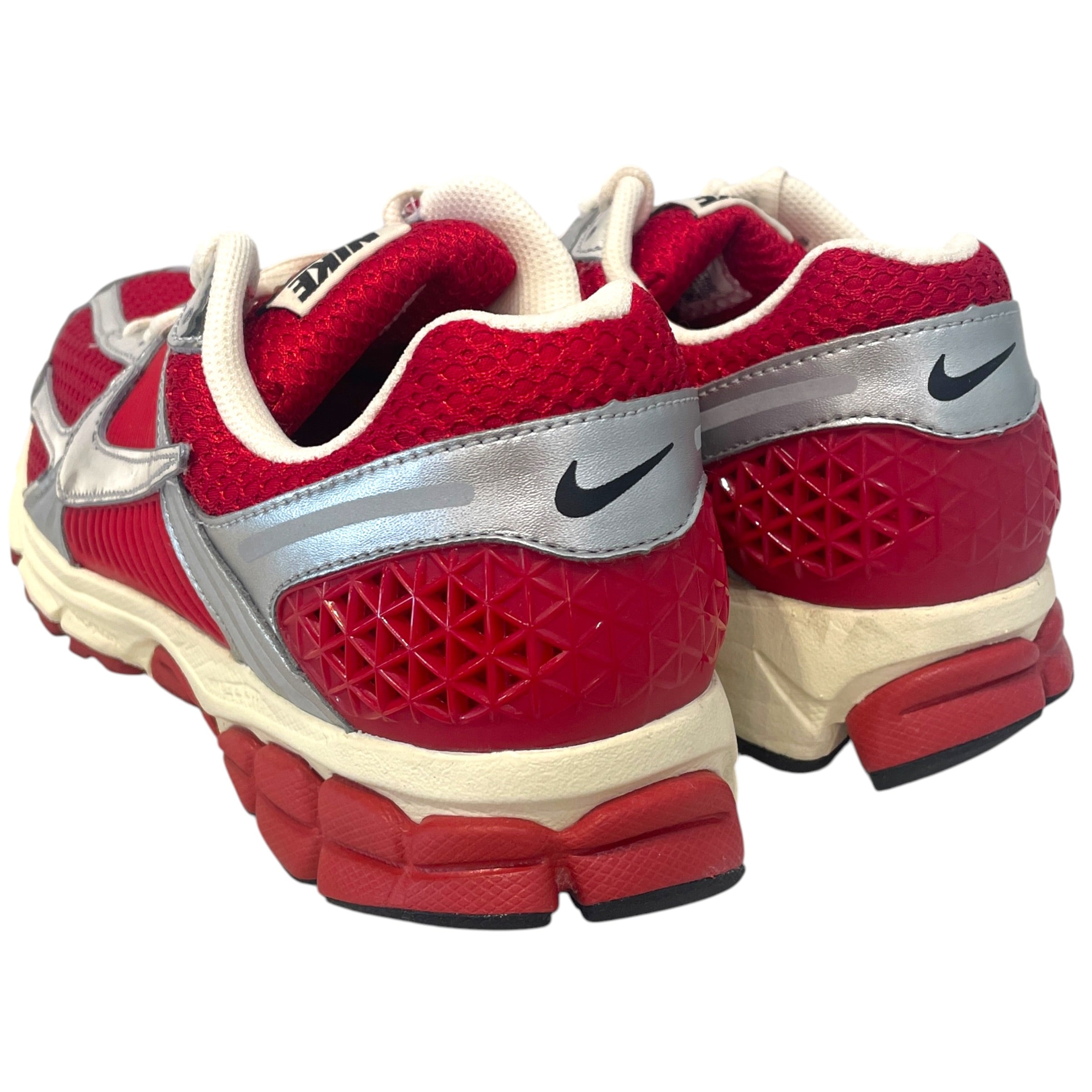 NIKE/Low-Sneakers/US 10/SLV/zoom vomeros gym red view 2