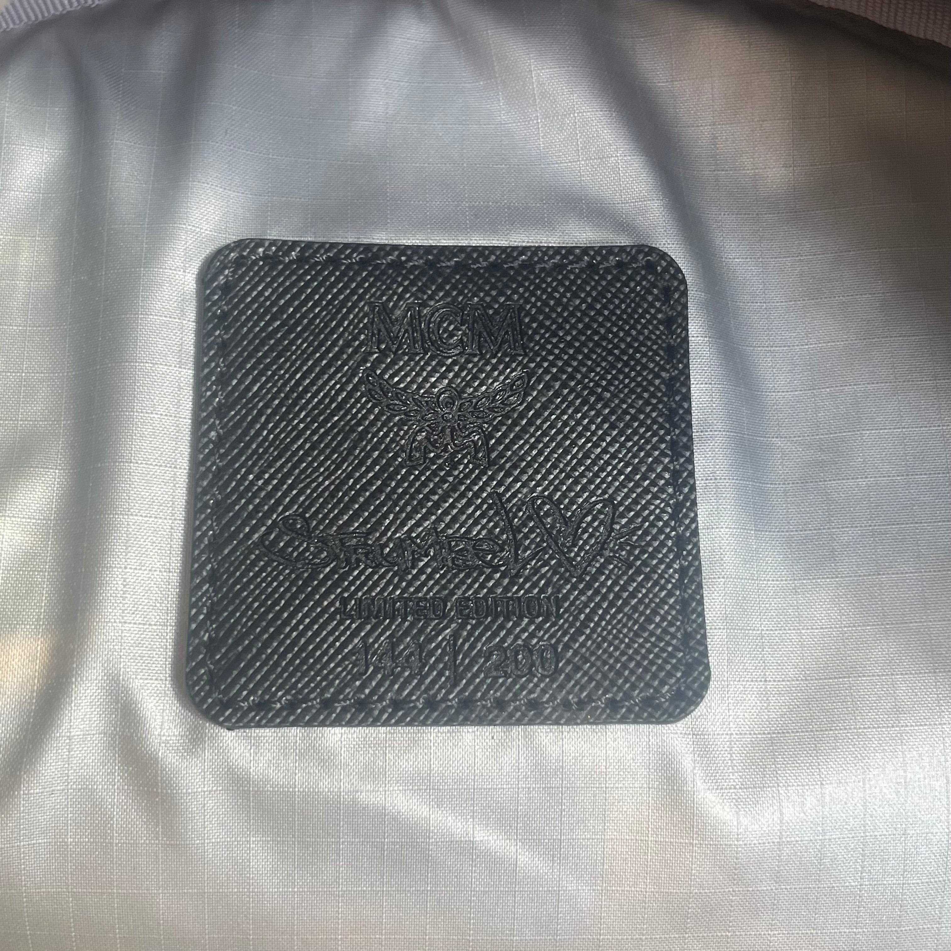 MCM/Backpack/Monogram/Leather/BLK/stefan strumbel/viesto view 6
