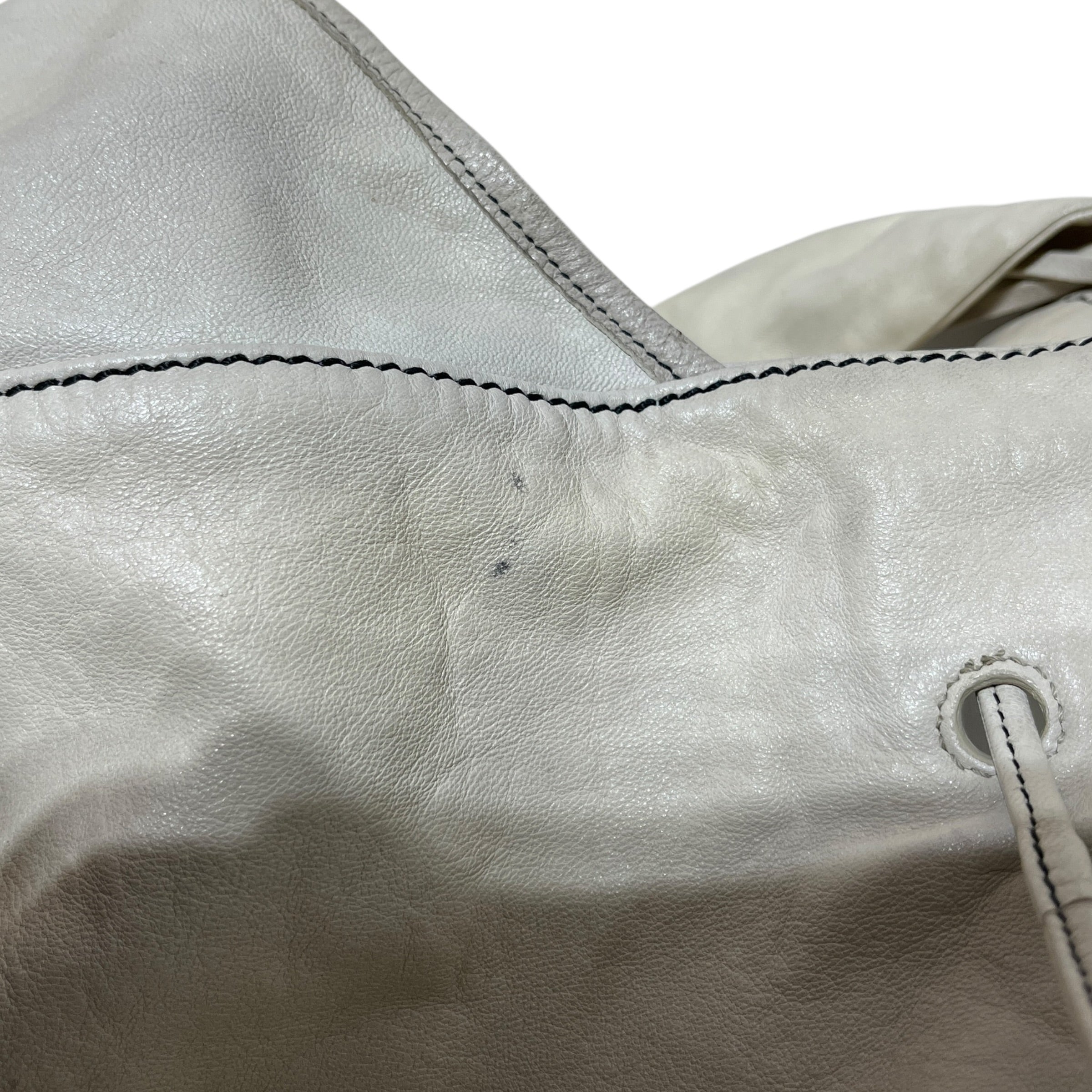 BALENCIAGA/Cross Body Bag/Leather/WHT/drawstring view 9