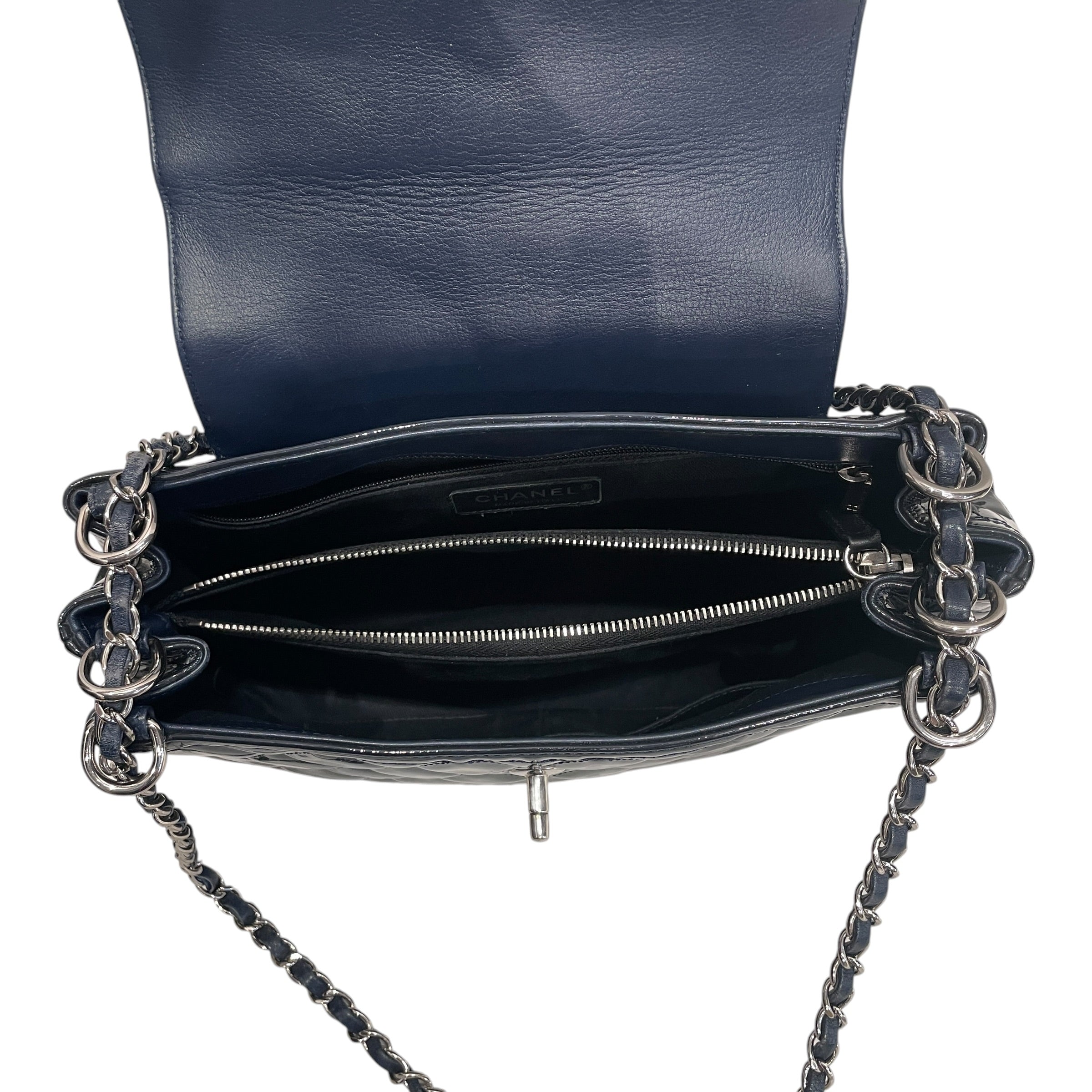 CHANEL/Cross Body Bag/NVY/20735491 view 5