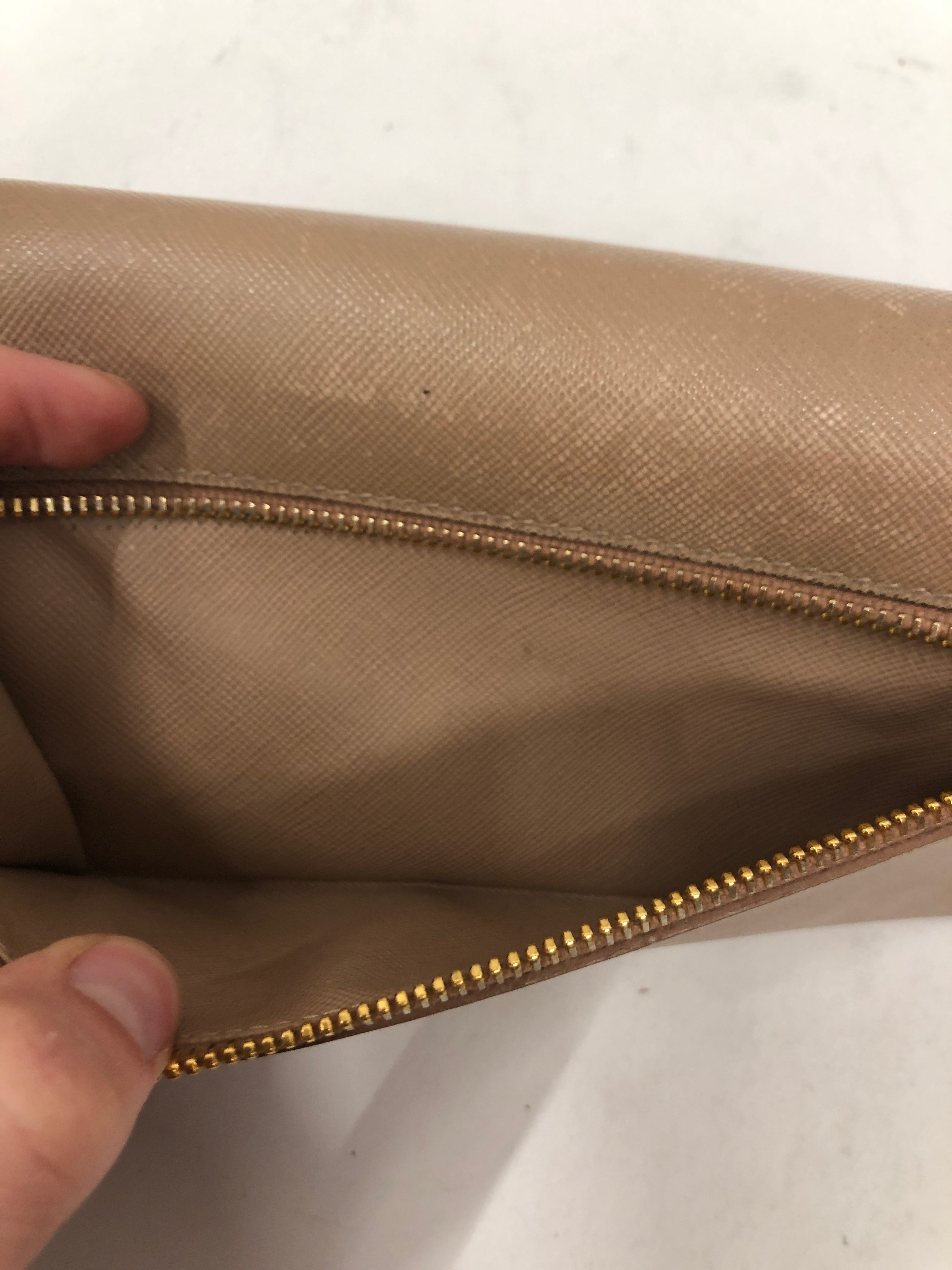 PRADA/Bifold Wallet/Beige-ish Pink view 4