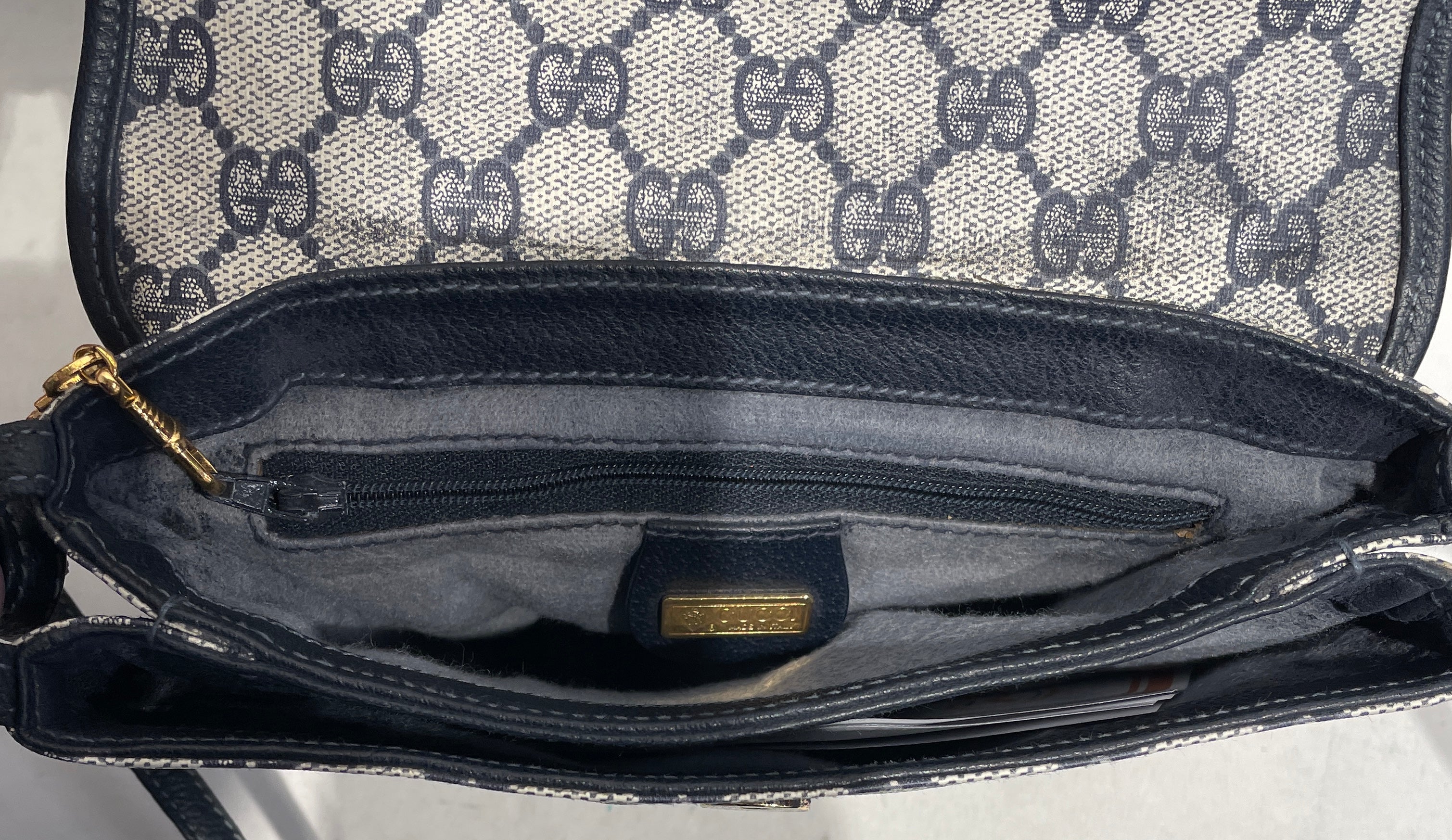 GUCCI/Cross Body Bag/Monogram/Leather/NVY/VINTAGE INTERLOCKING GG view 5