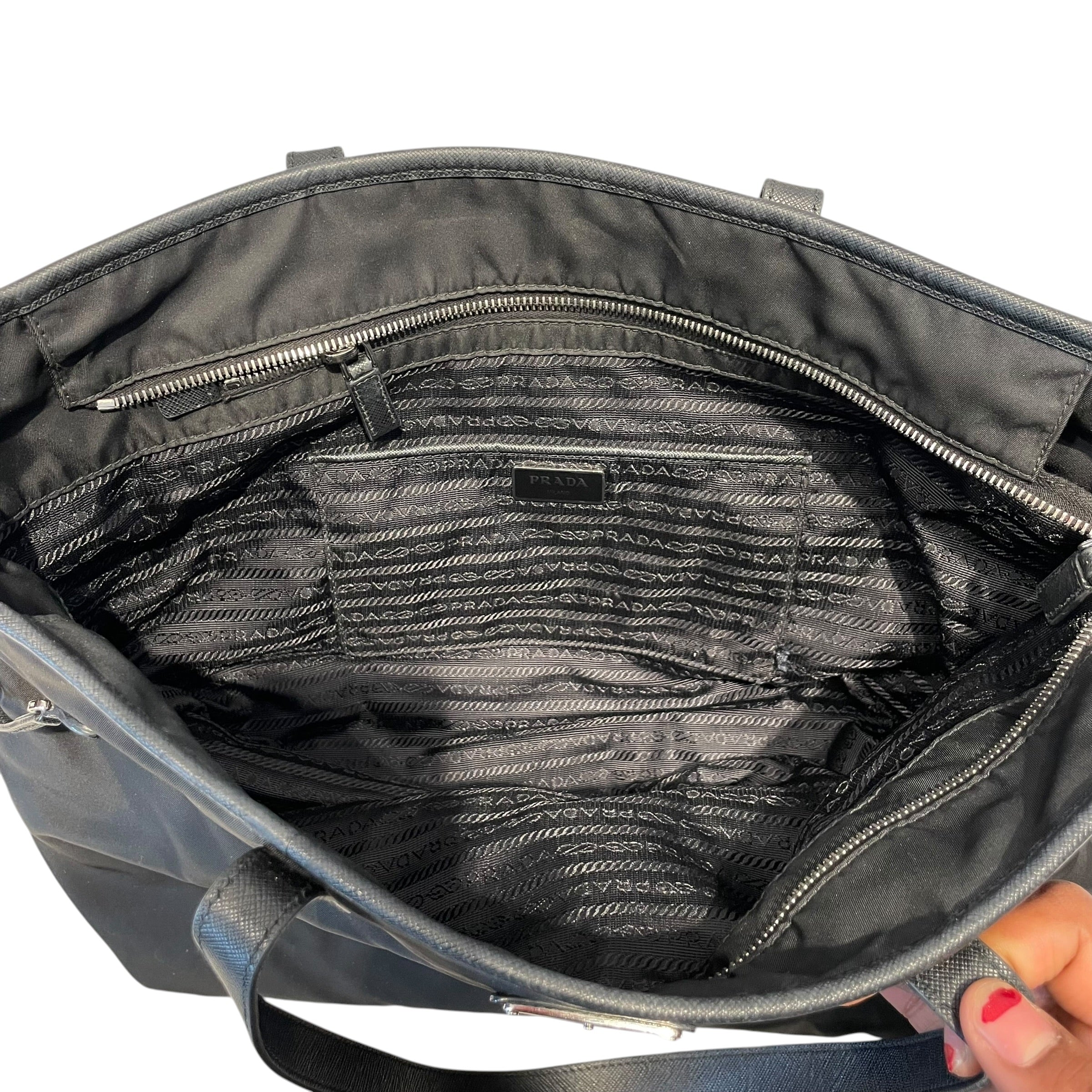 PRADA/Tote Bag/Nylon/BLK/Tessuto Nylon Tote view 2