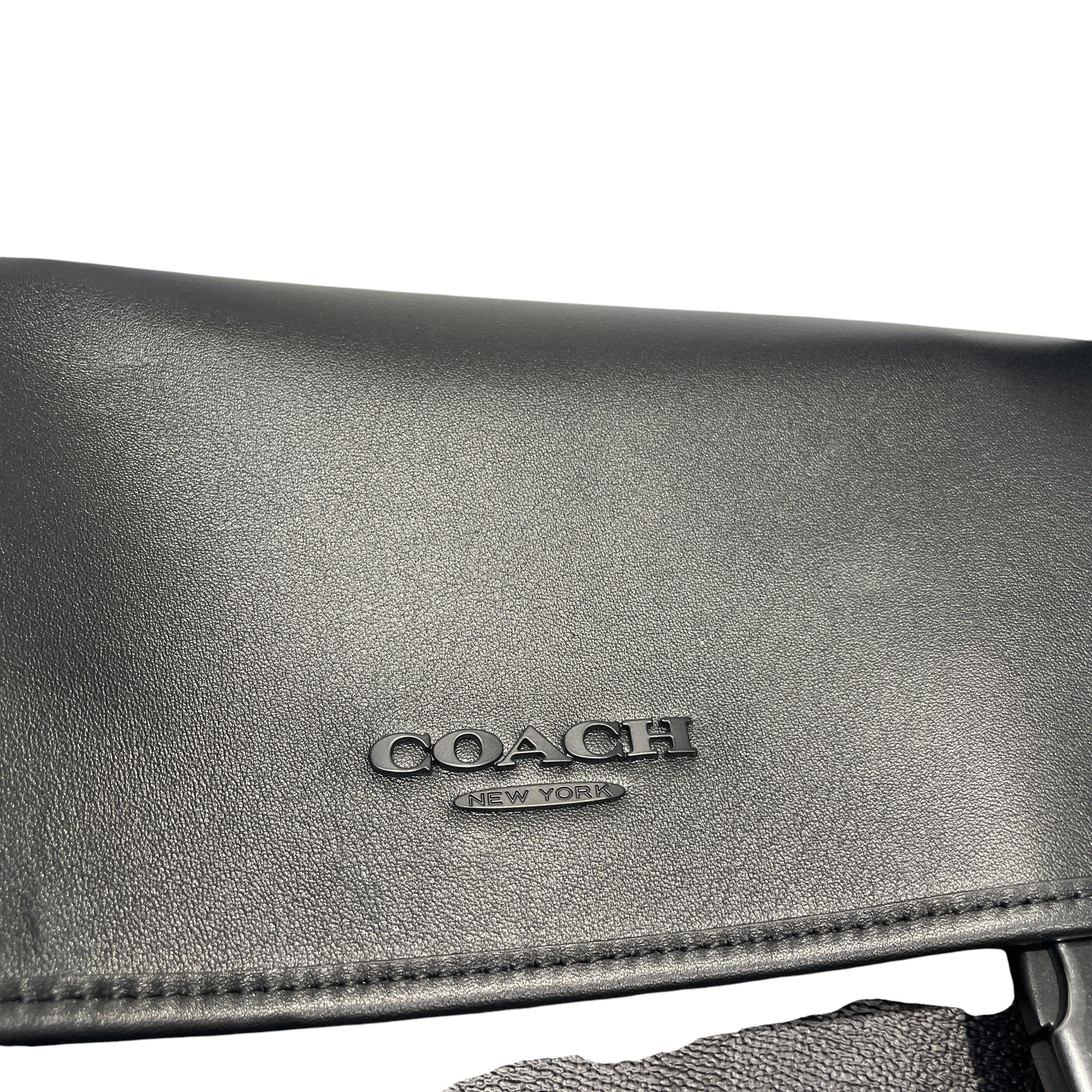 COACH/Bag/Leather/BLK/racer messenger view 4
