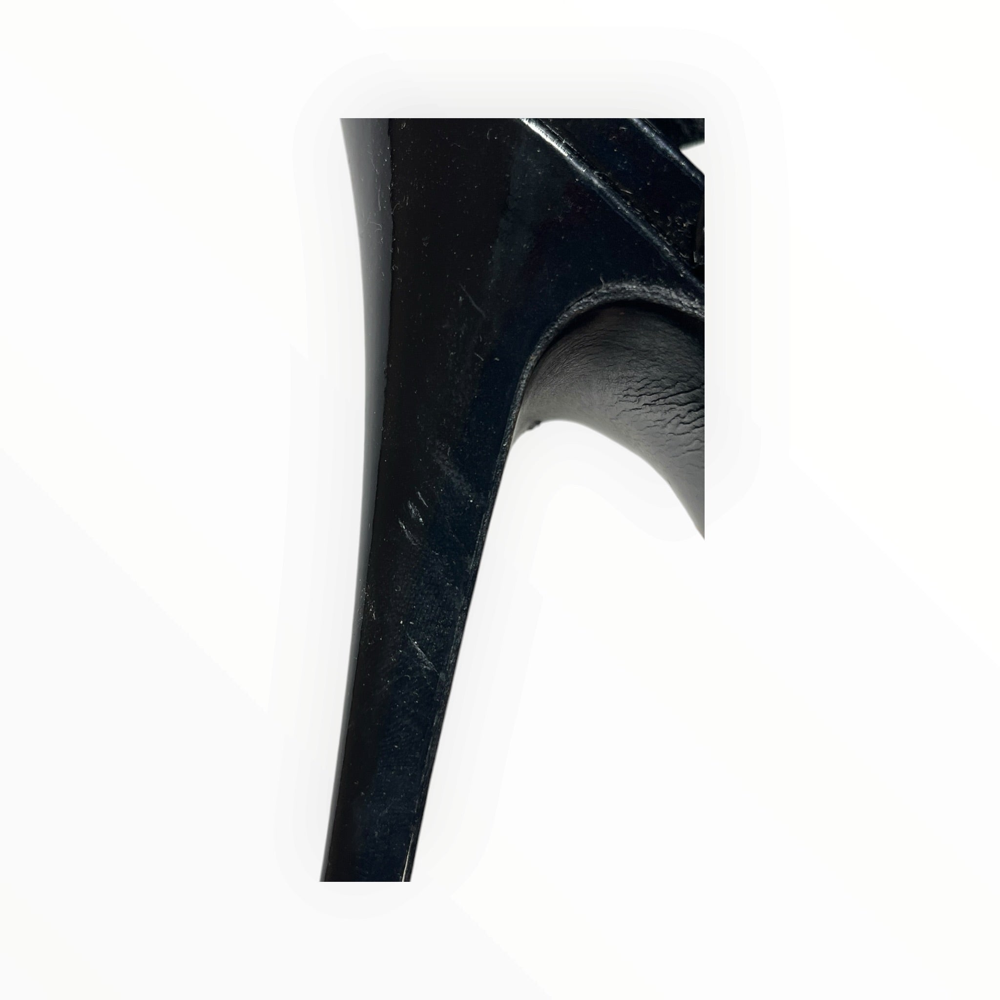 YVES SAINT LAURENT/Heels/EU 37.5/Leather/BLK/patent bow accent view 10