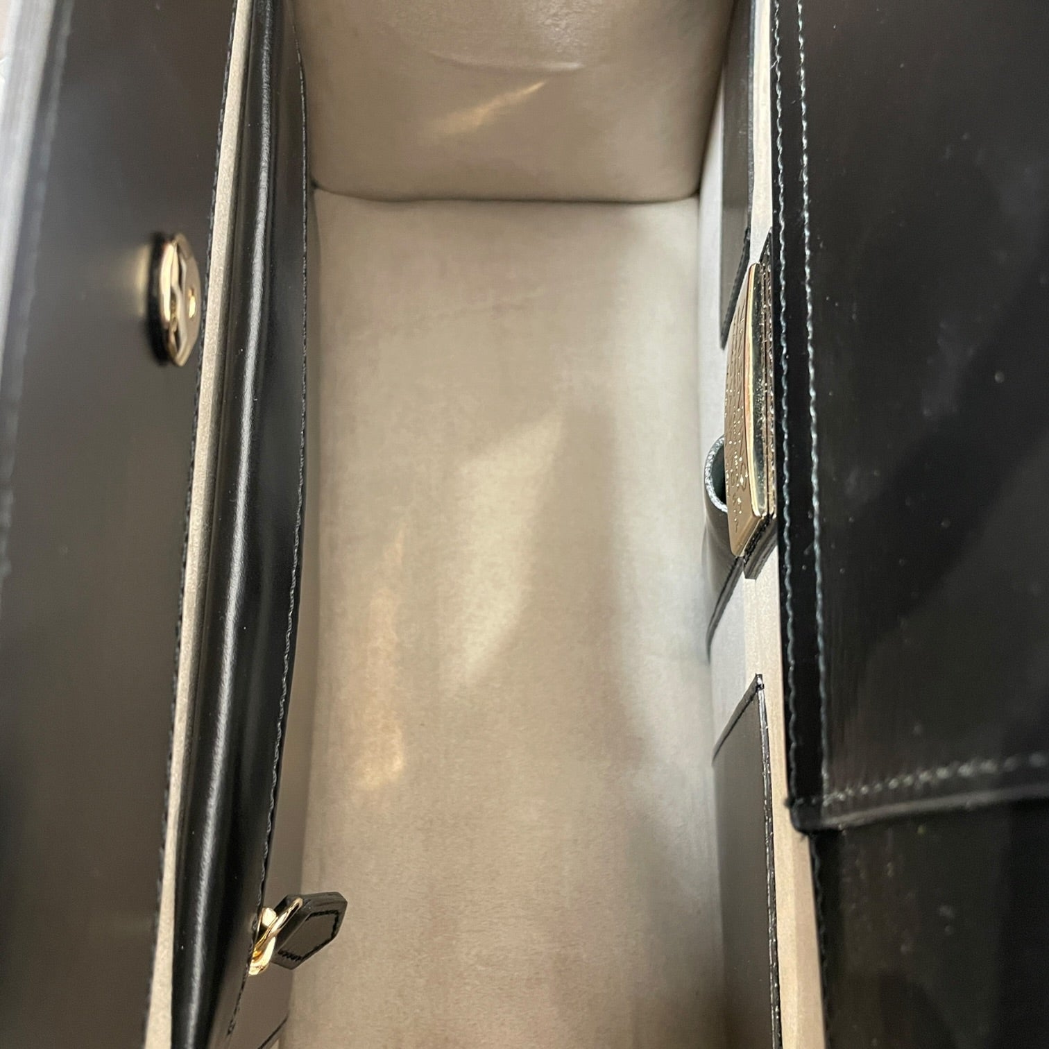 VALENTINO/Tote Bag/Leather/BLK/victoria lavoro by mario view 6