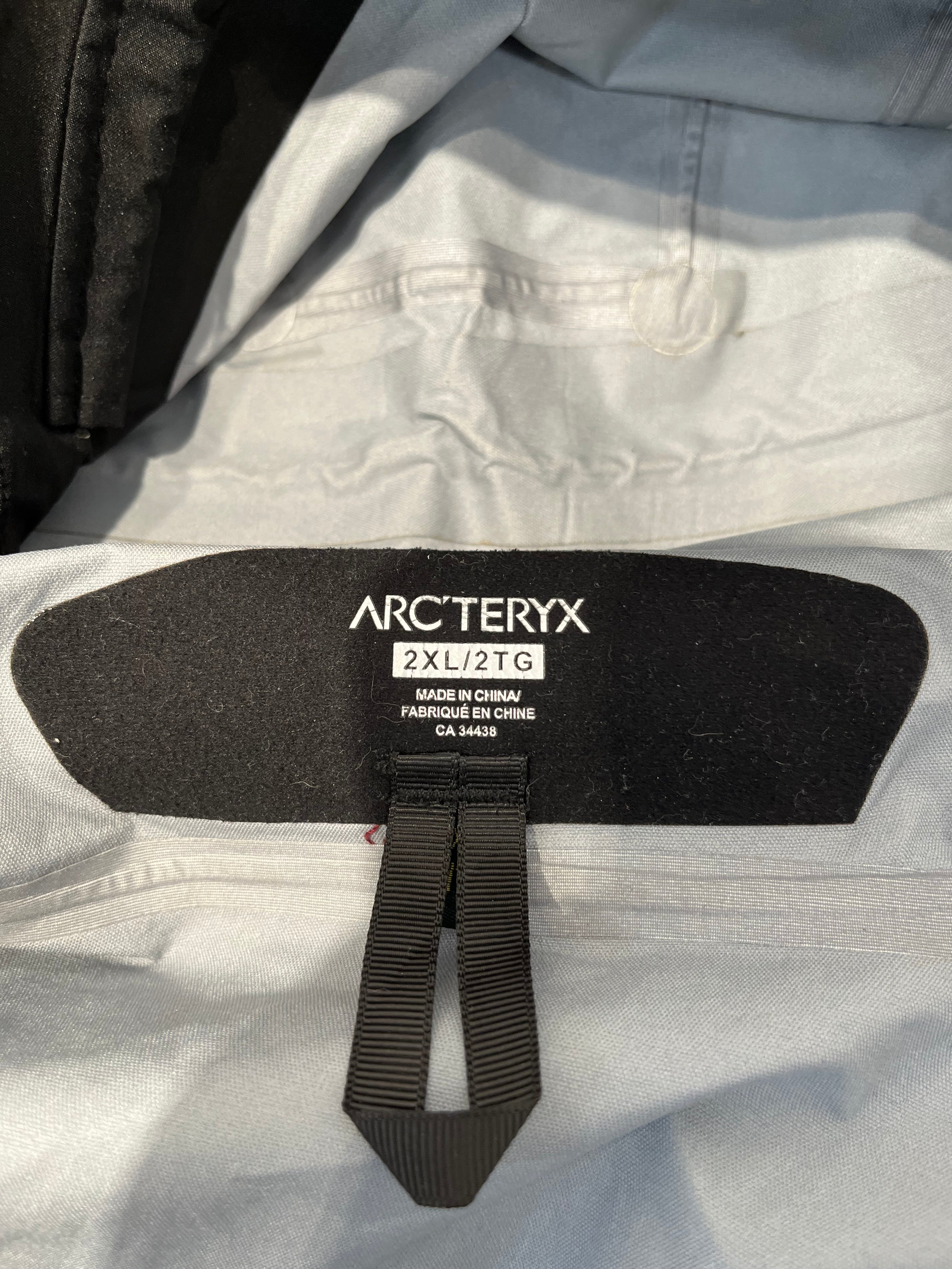 ARC'TERYX VEILANCE/Windbreaker/2X/Polyester/BLK/sawyer view 3