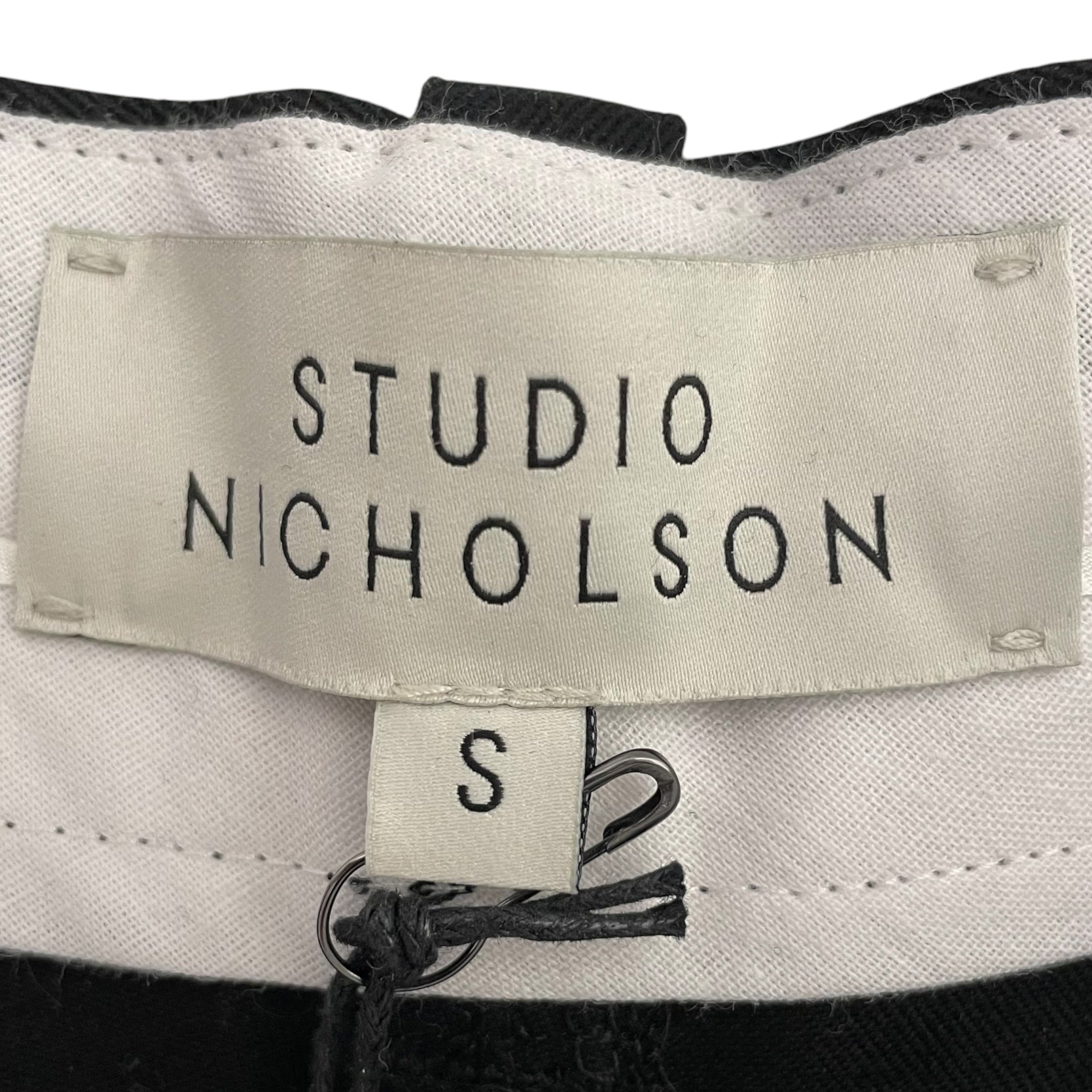 STUDIO NICHOLSON/Pants/S/Cotton/BLK/StudioNicholson Sorte Pleated view 3
