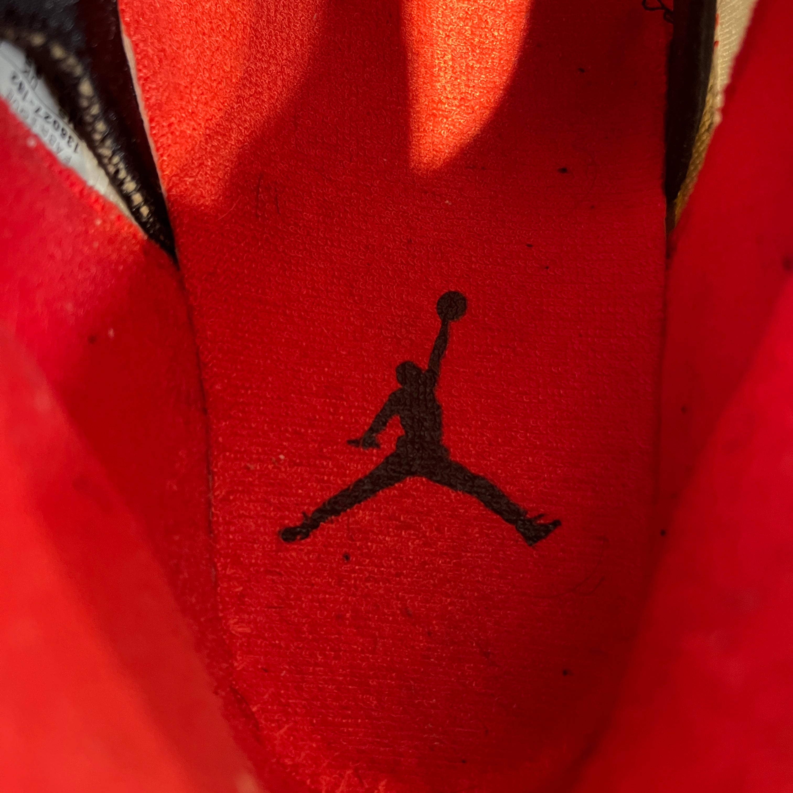 JORDAN BRAND/Hi-Sneakers/US 10.5/Leather/WHT/2006 OG Fire Red 5 view 3