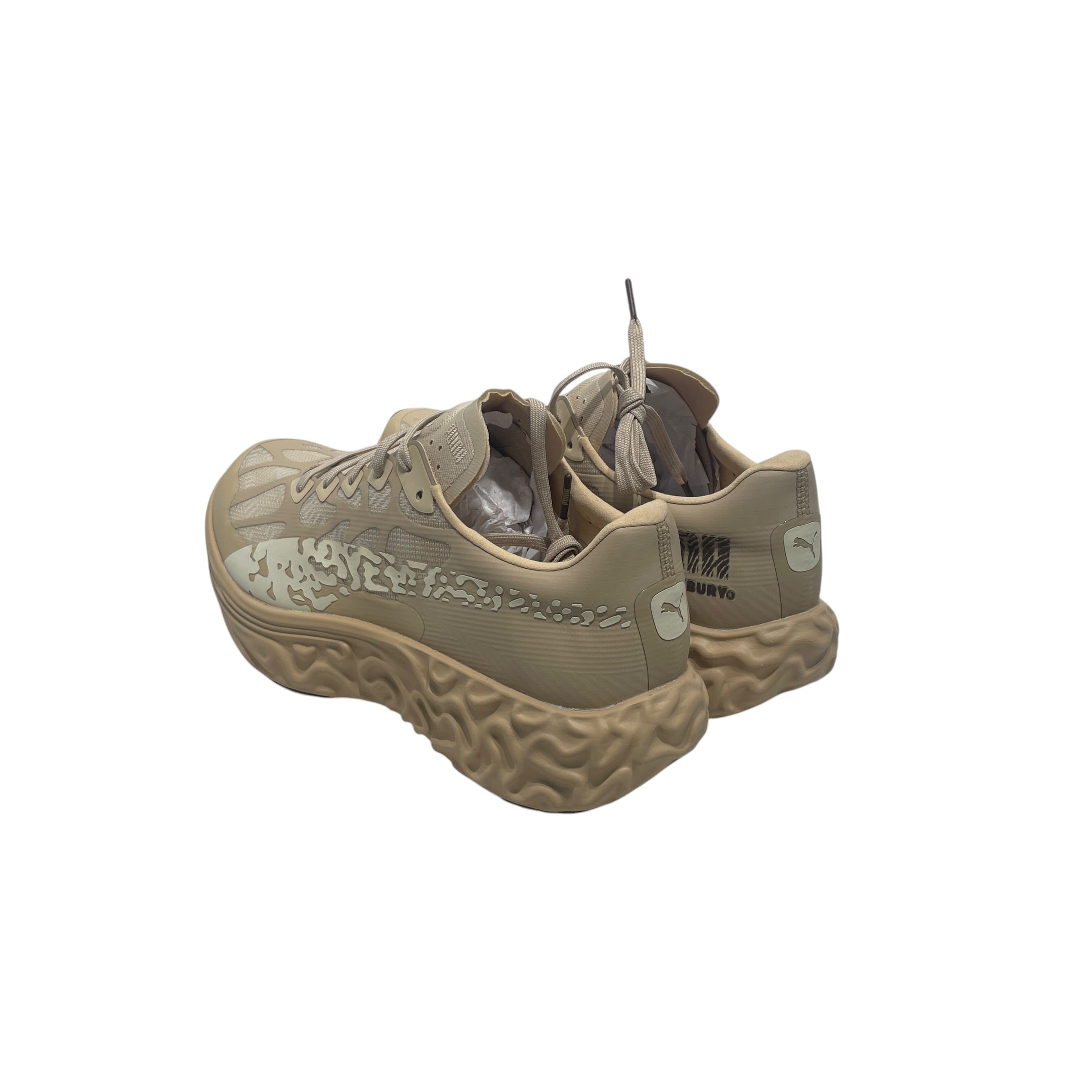 PUMA/Low-Sneakers/US 12/Acrylic/KHK/SALEHE BEMBURY view 2