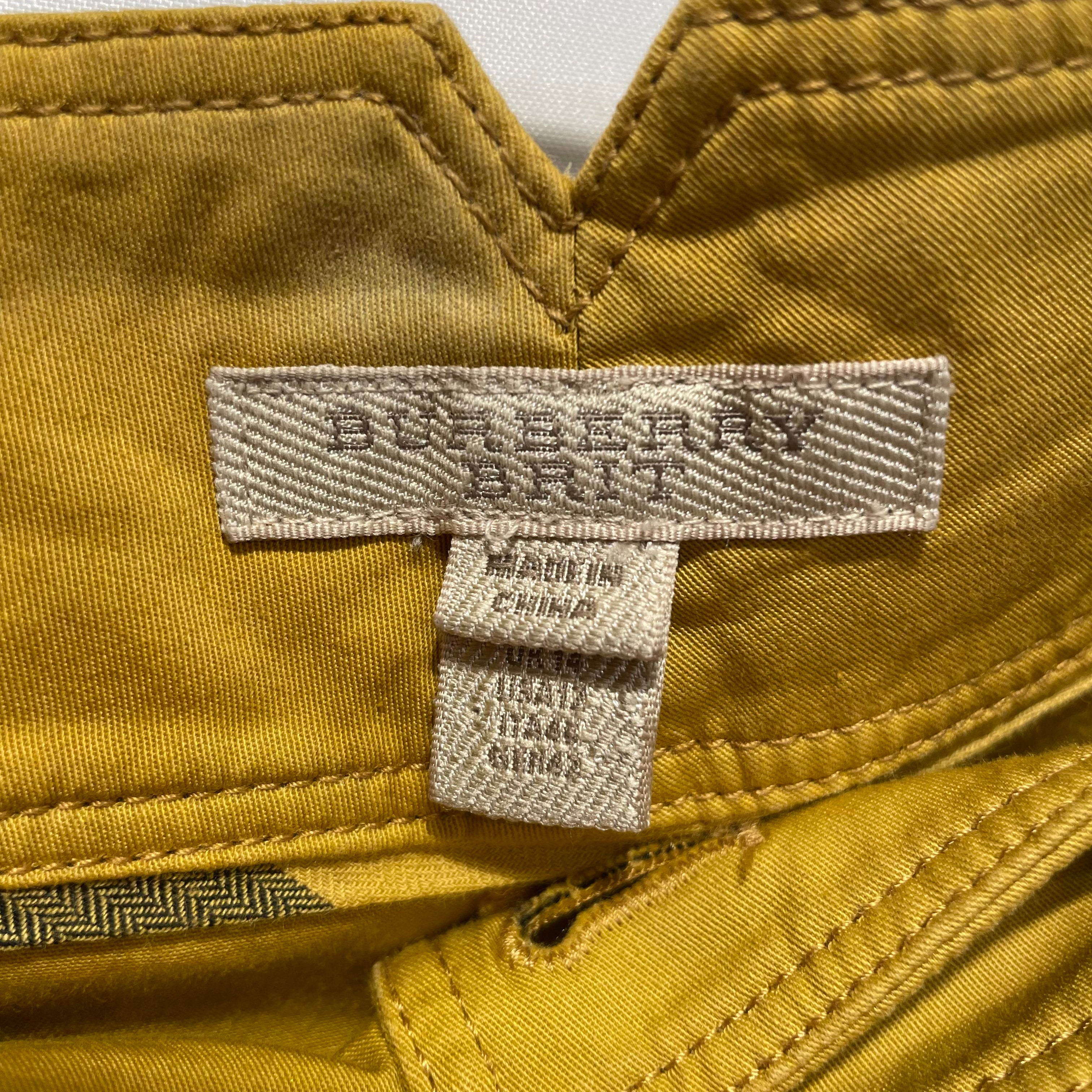 BURBERRY BRIT/Shorts/14/Cotton/YEL/Boatshorts view 3