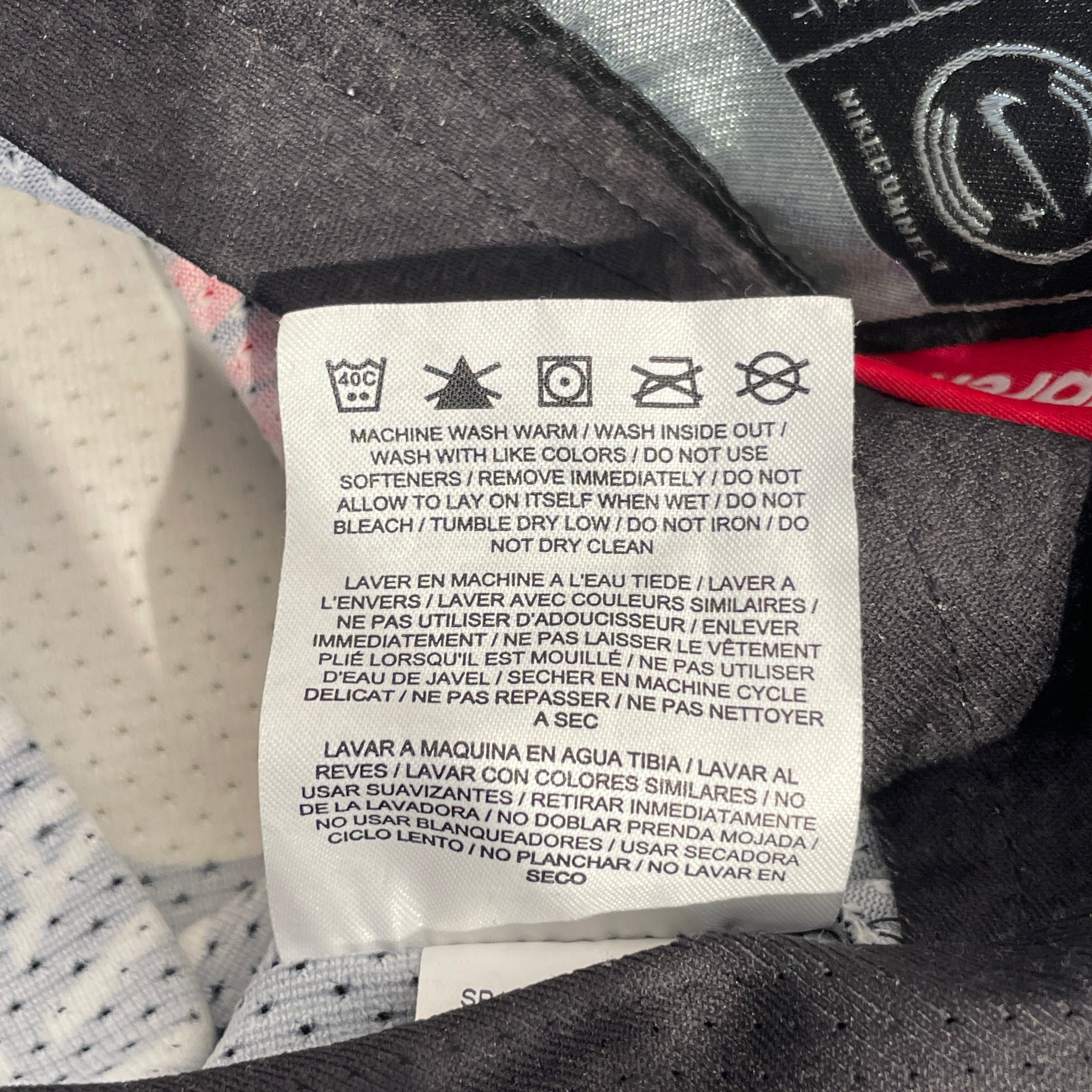 NIKE/Tank Top/L/Polyester/BLK/SUPREME/CB/NY/HORNETS view 3