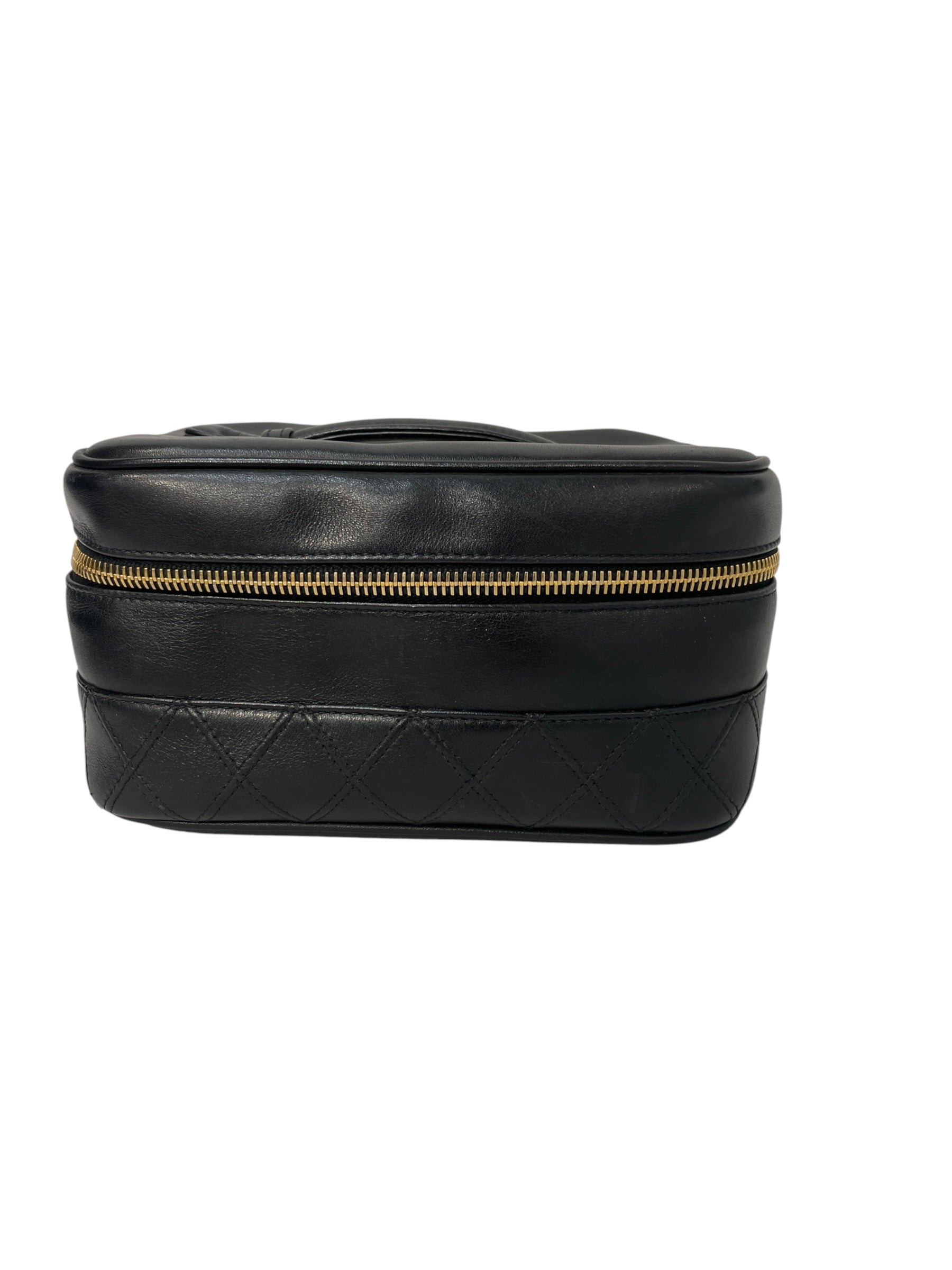 CHANEL/Pouch/Leather/Black/3929175 pouch view 1