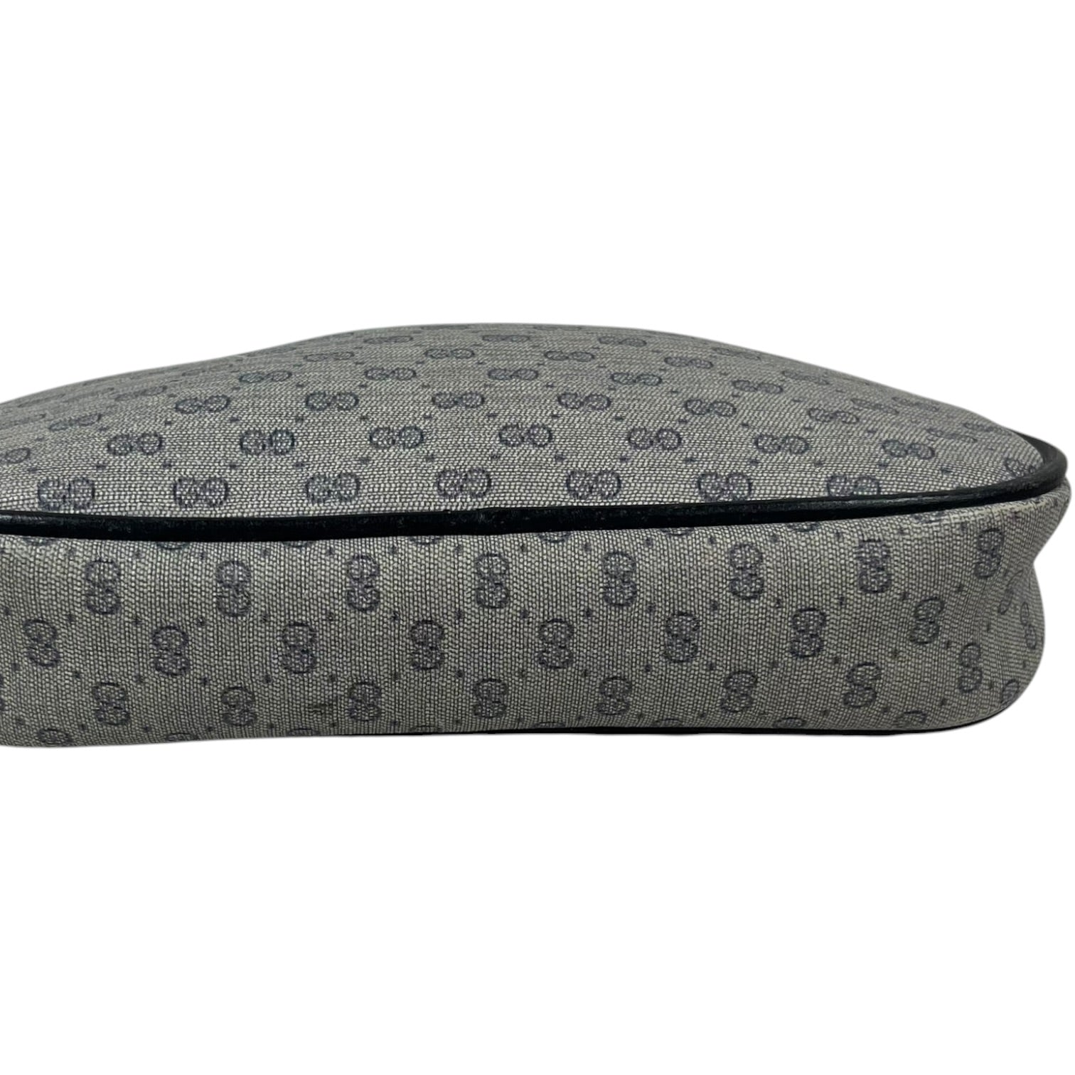 GUCCI/Pouch/Monogram/Leather/GRY/COSMETIC POUCH view 3