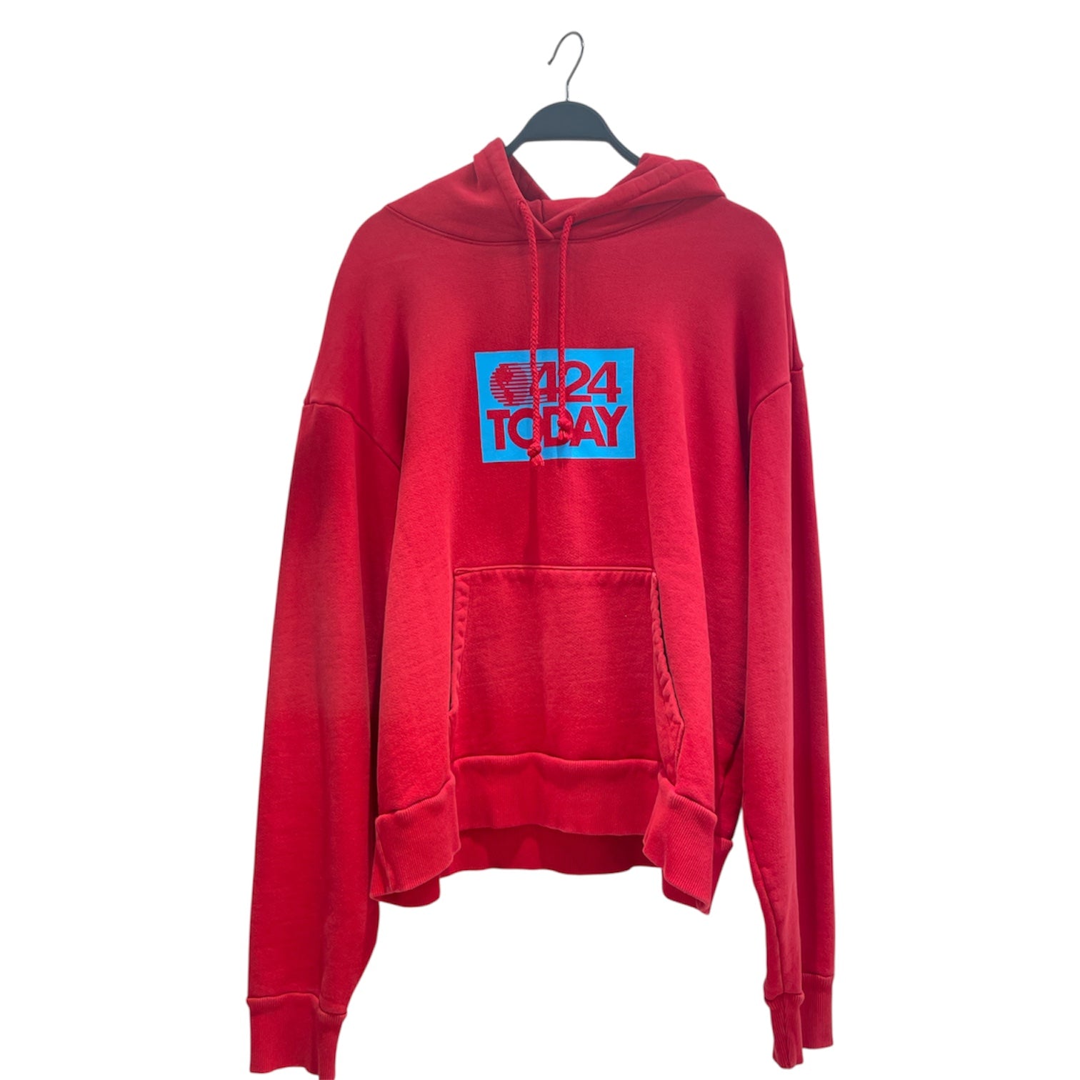 424(FourTwoFour)/Hoodie/L/Cotton/RED/424 TODAY NEWS HOODIE view 1