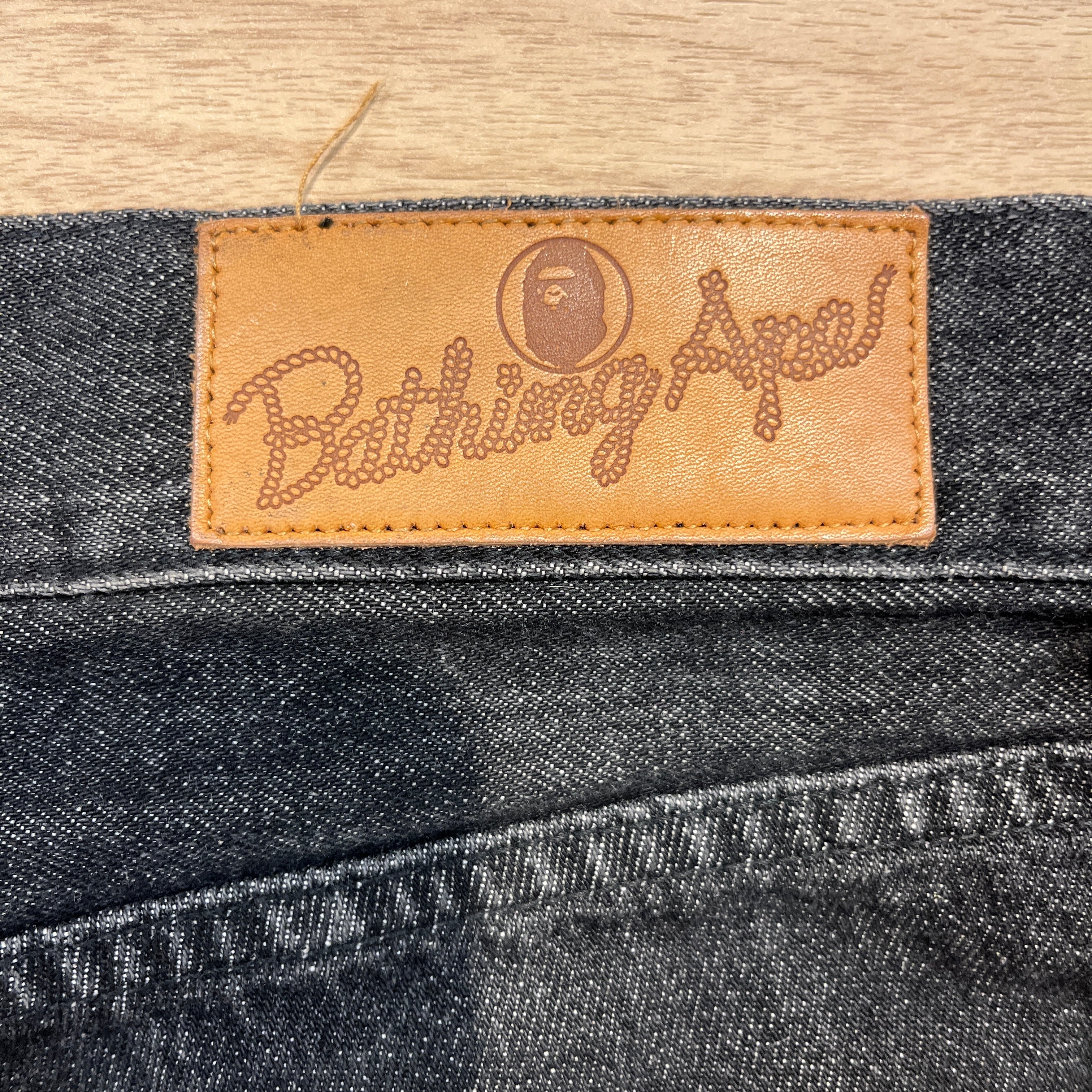 A BATHING APE/Pants/S/Denim/BLK/Shark Face Front view 3