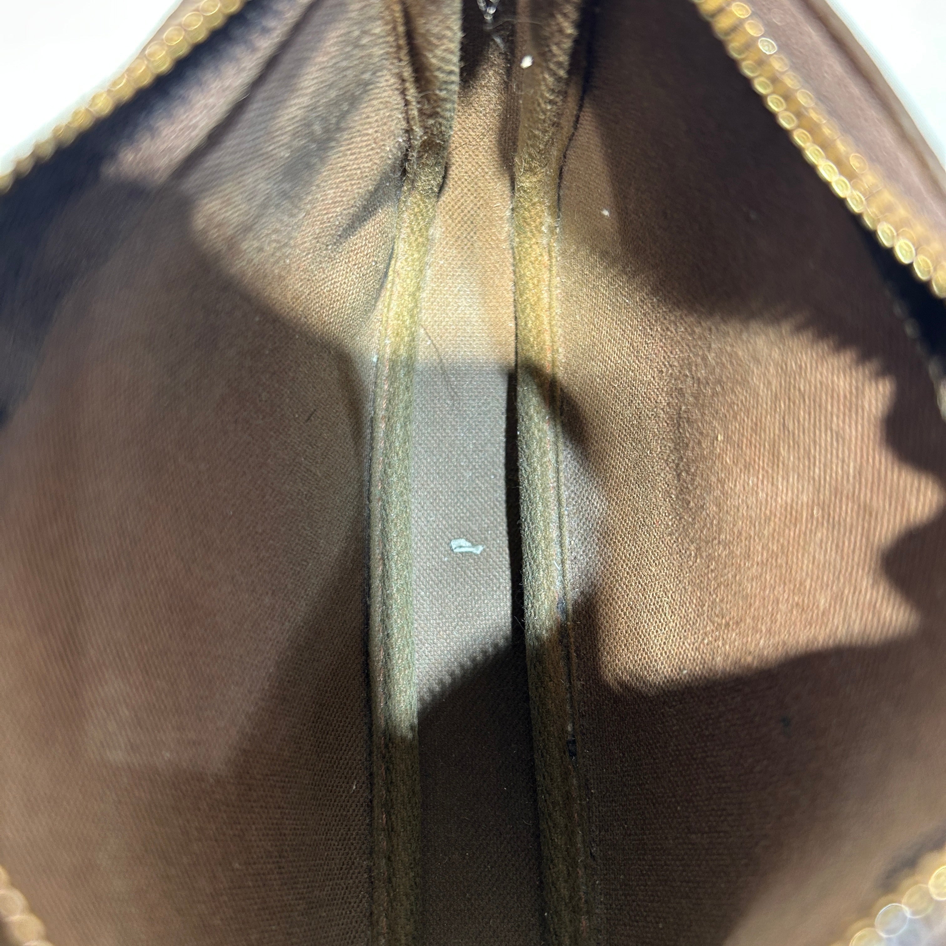 LOUIS VUITTON/Bag/Monogram/Leather/BRW/Zip Pouch Wristlet view 4