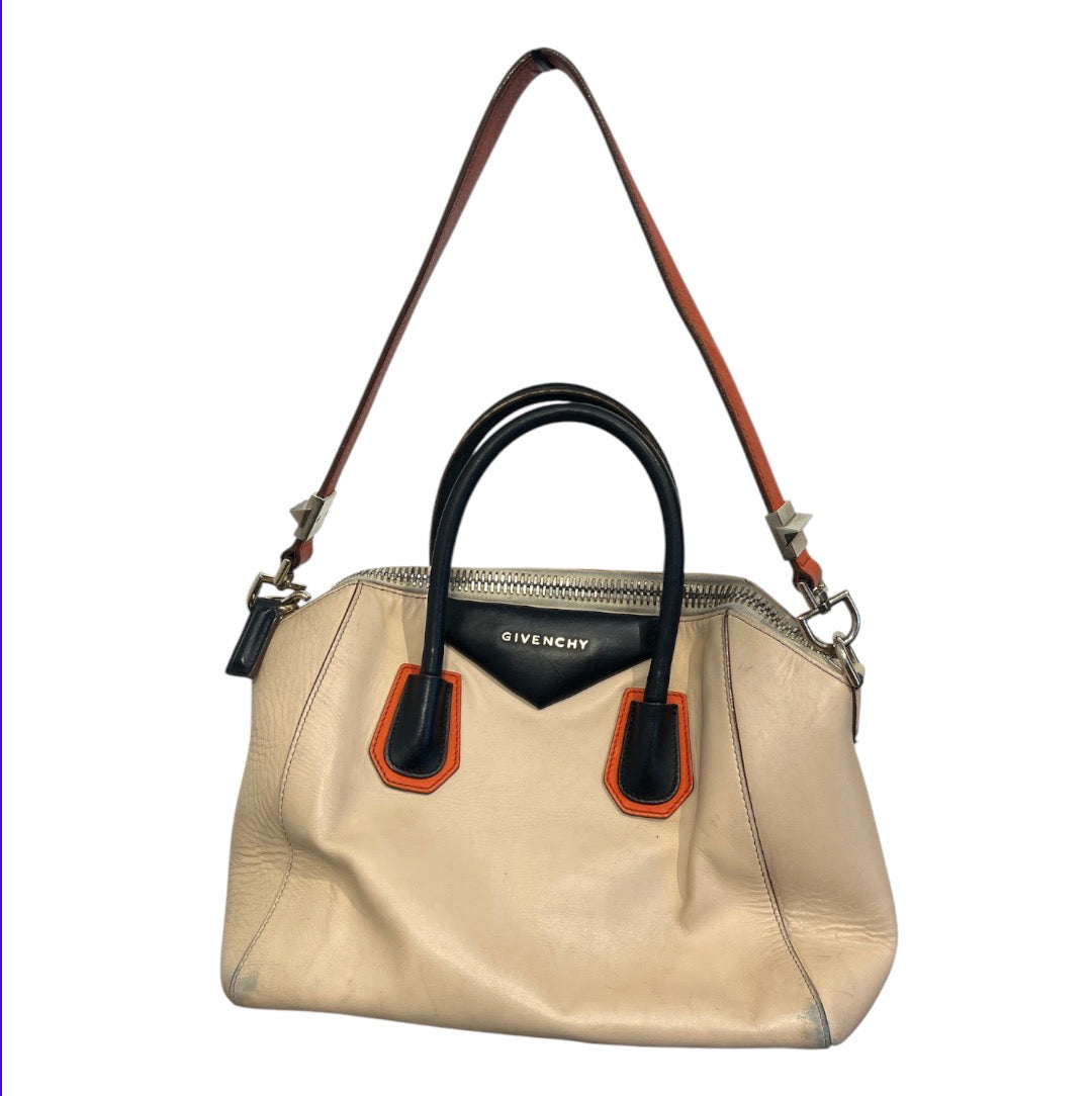 GIVENCHY/Hand Bag/Leather/WHT/ANTIGONA BAG view 1
