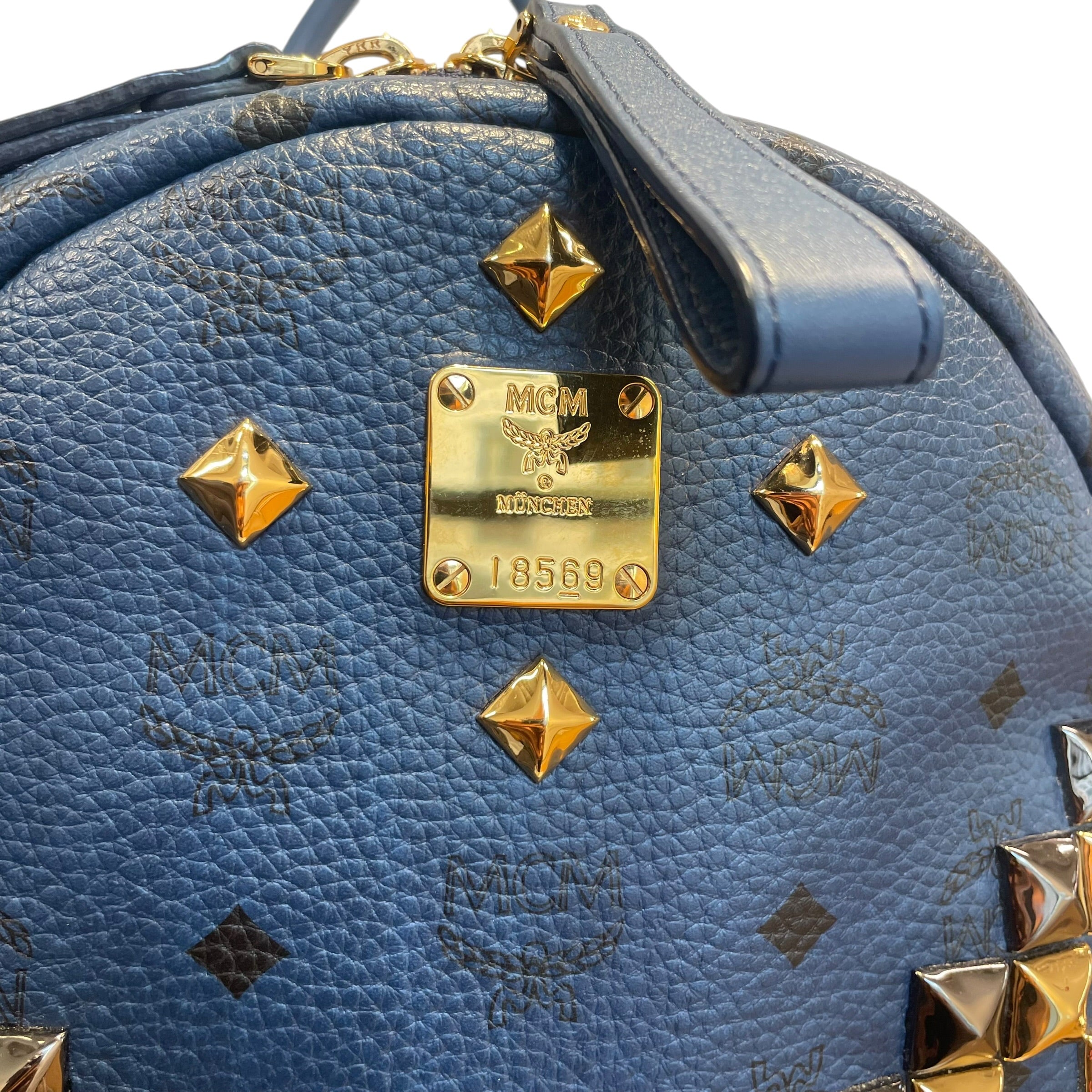 MCM/Backpack/Monogram/Leather/BLU/gld hard/munchen/8569 view 3