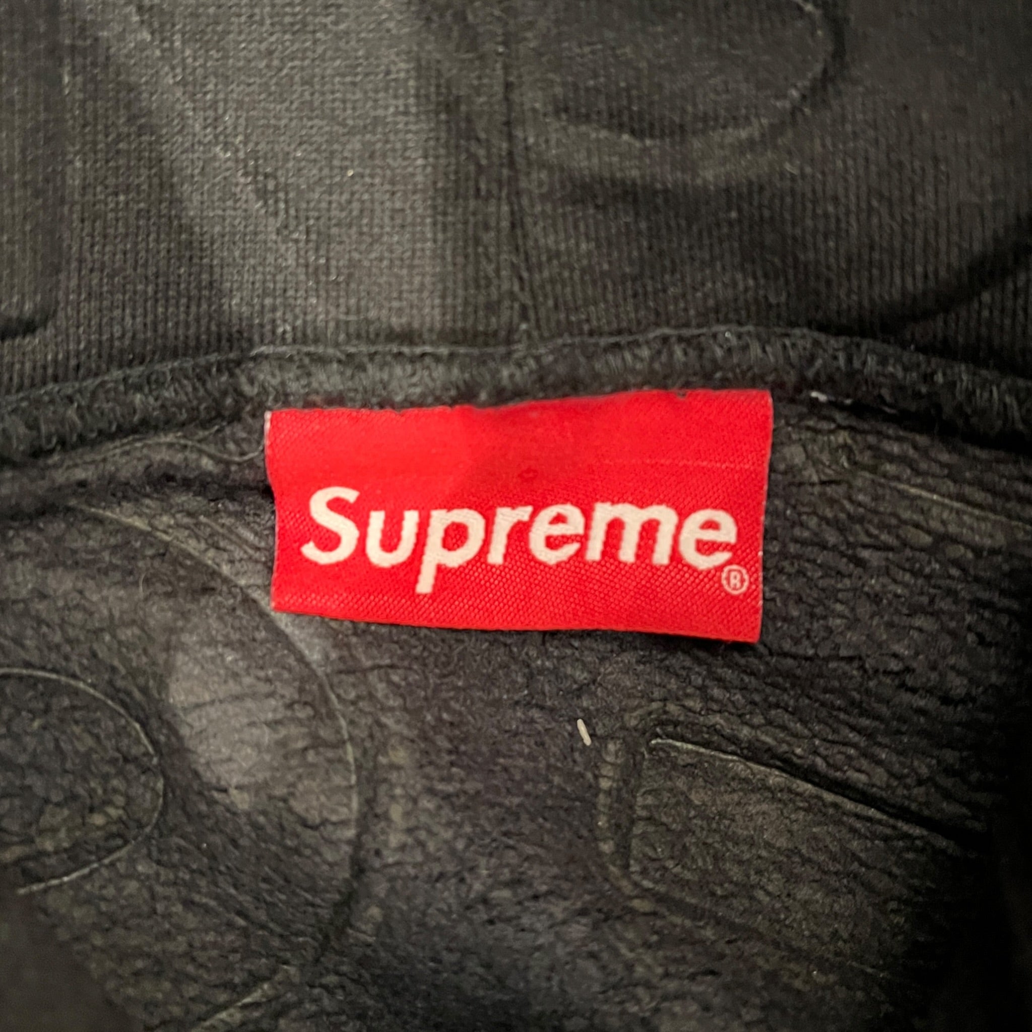 Supreme/Hoodie/M/Cotton/BLK/Embossed logos view 3