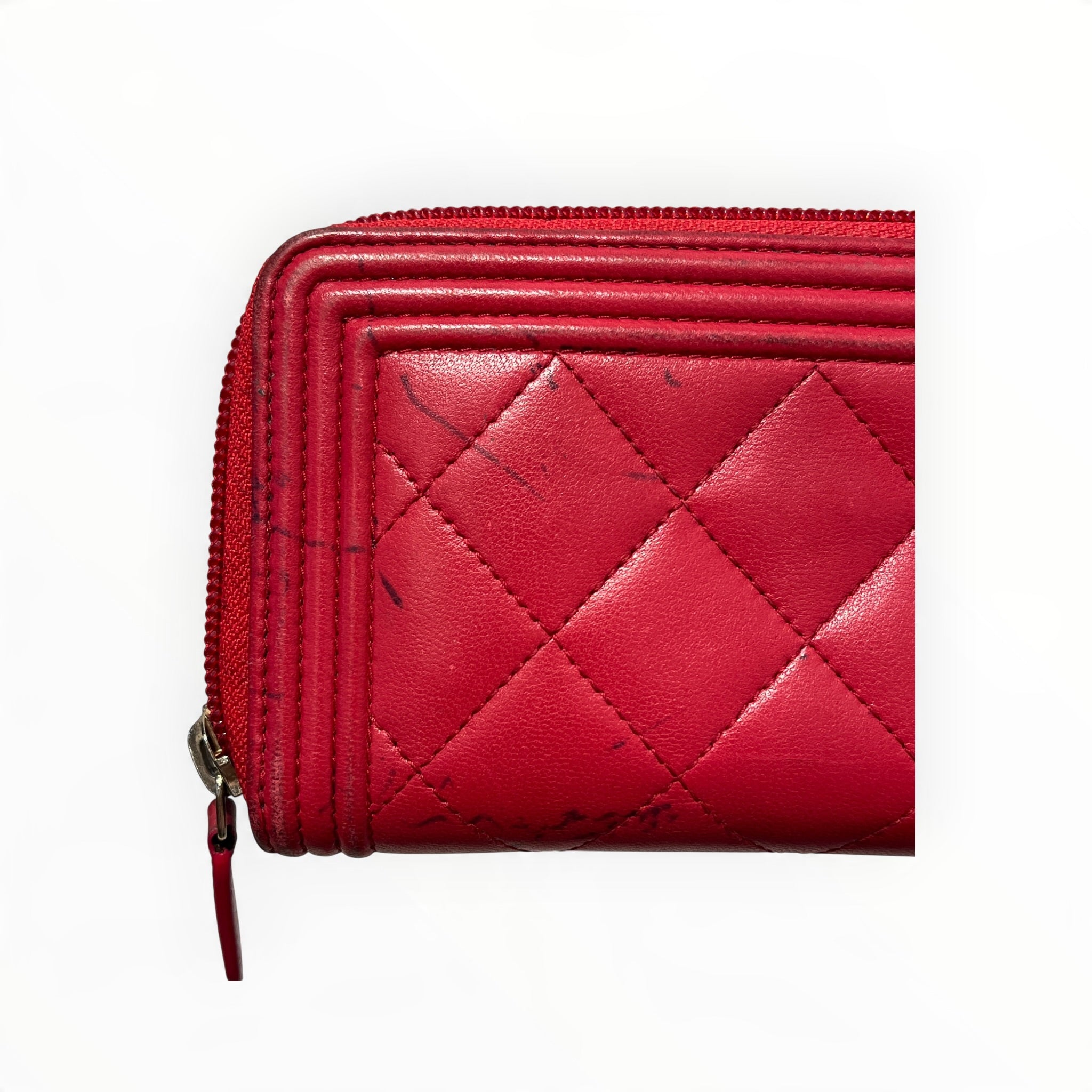 CHANEL/Wallet/Leather/RED/L's/BOY WALLET QUILTED view 9