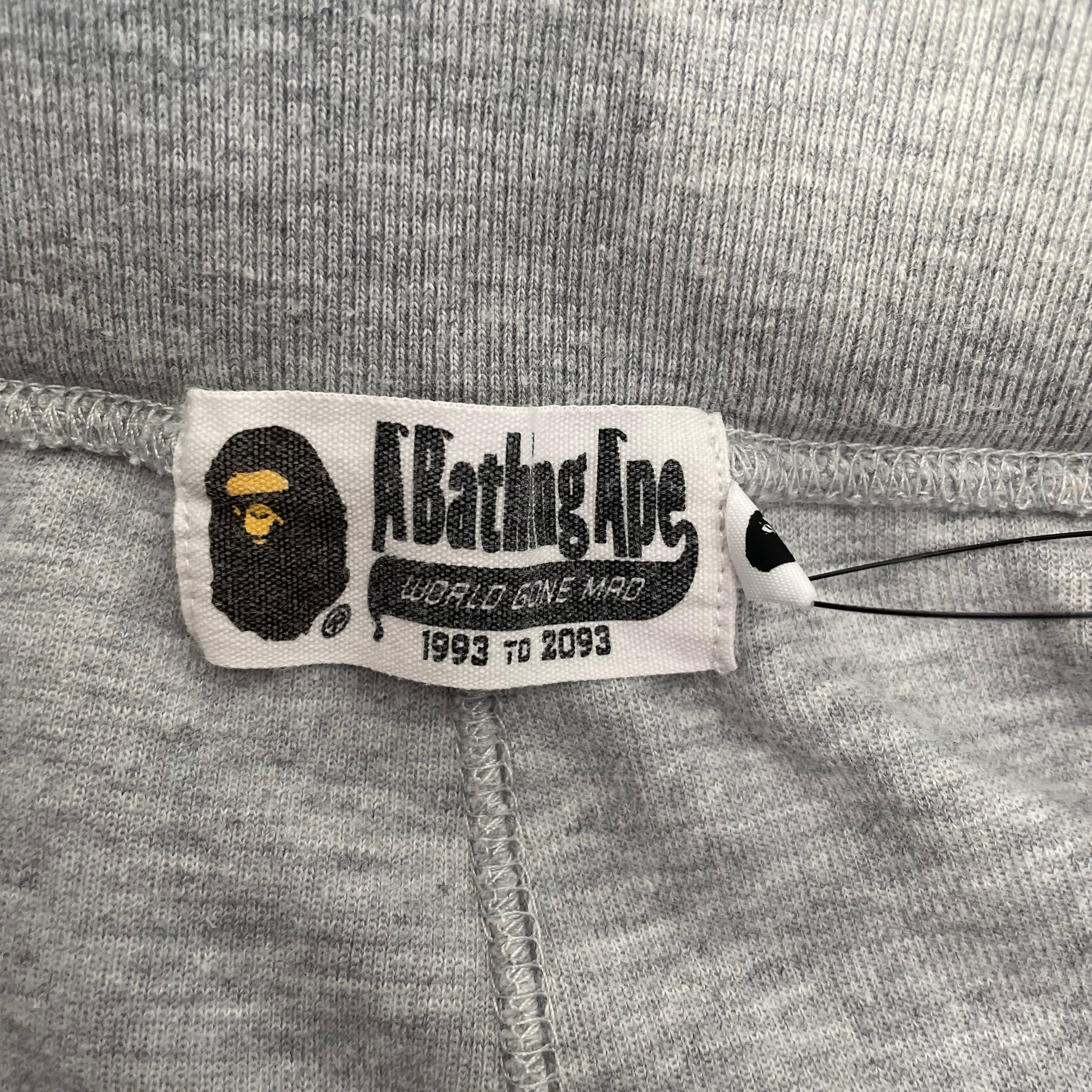 A BATHING APE/Shorts/L/Cotton/GRY/SIDE DETAIL view 3