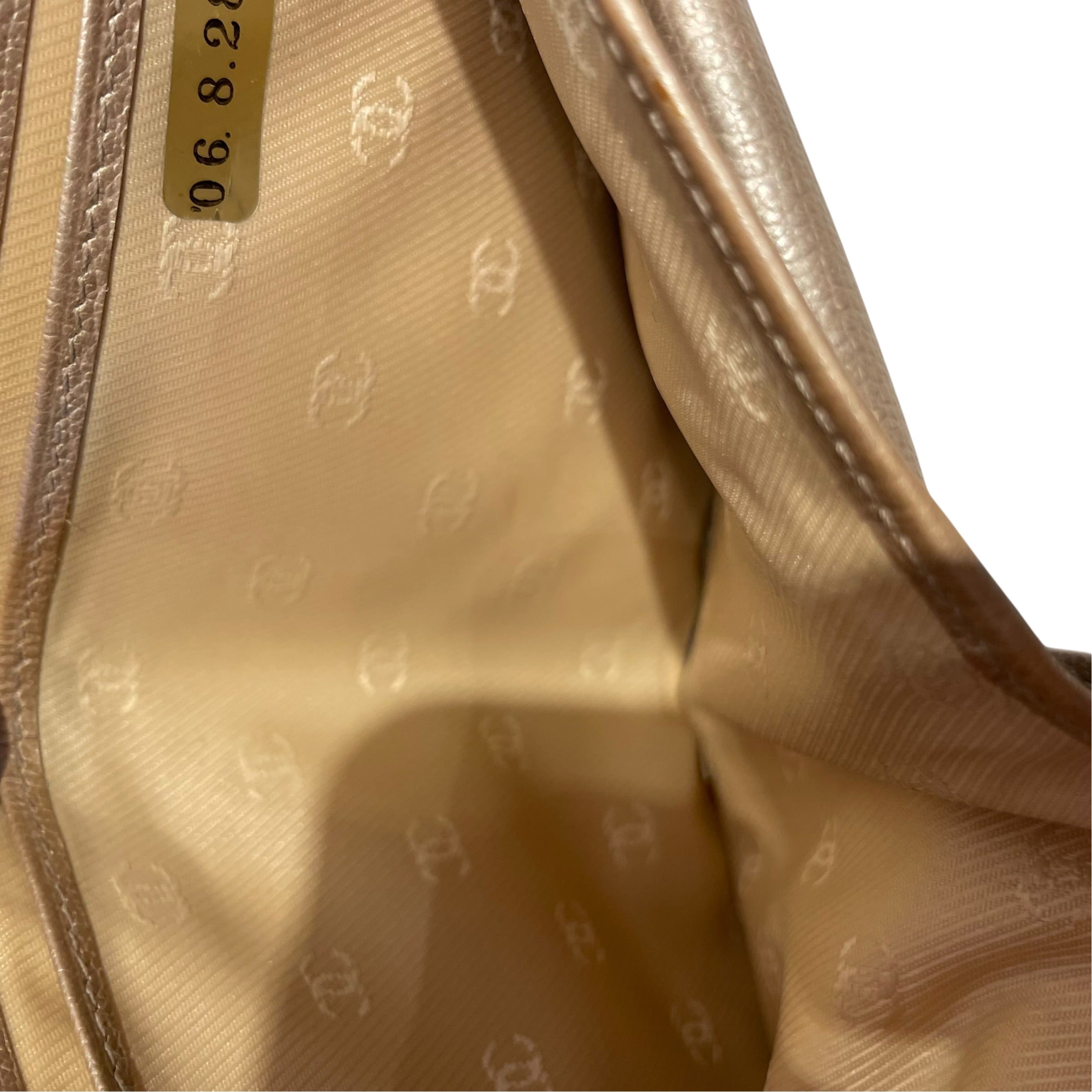 CHANEL/Wallet/Leather/CRM/L's/CC Medallion view 7