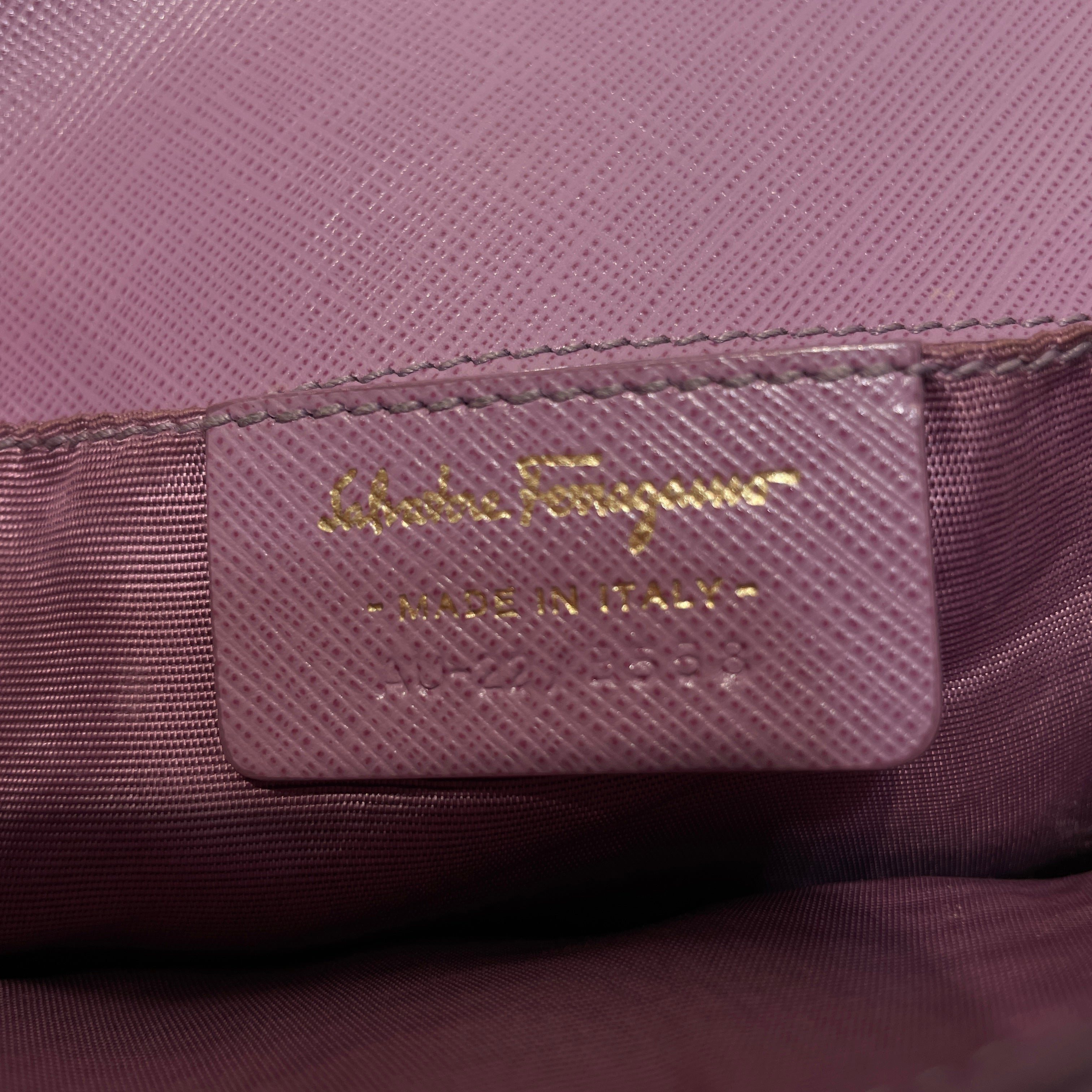 Salvatore Ferragamo/Cross Body Bag/Leather/PPL/Vara Bow Crossbody Bag view 7