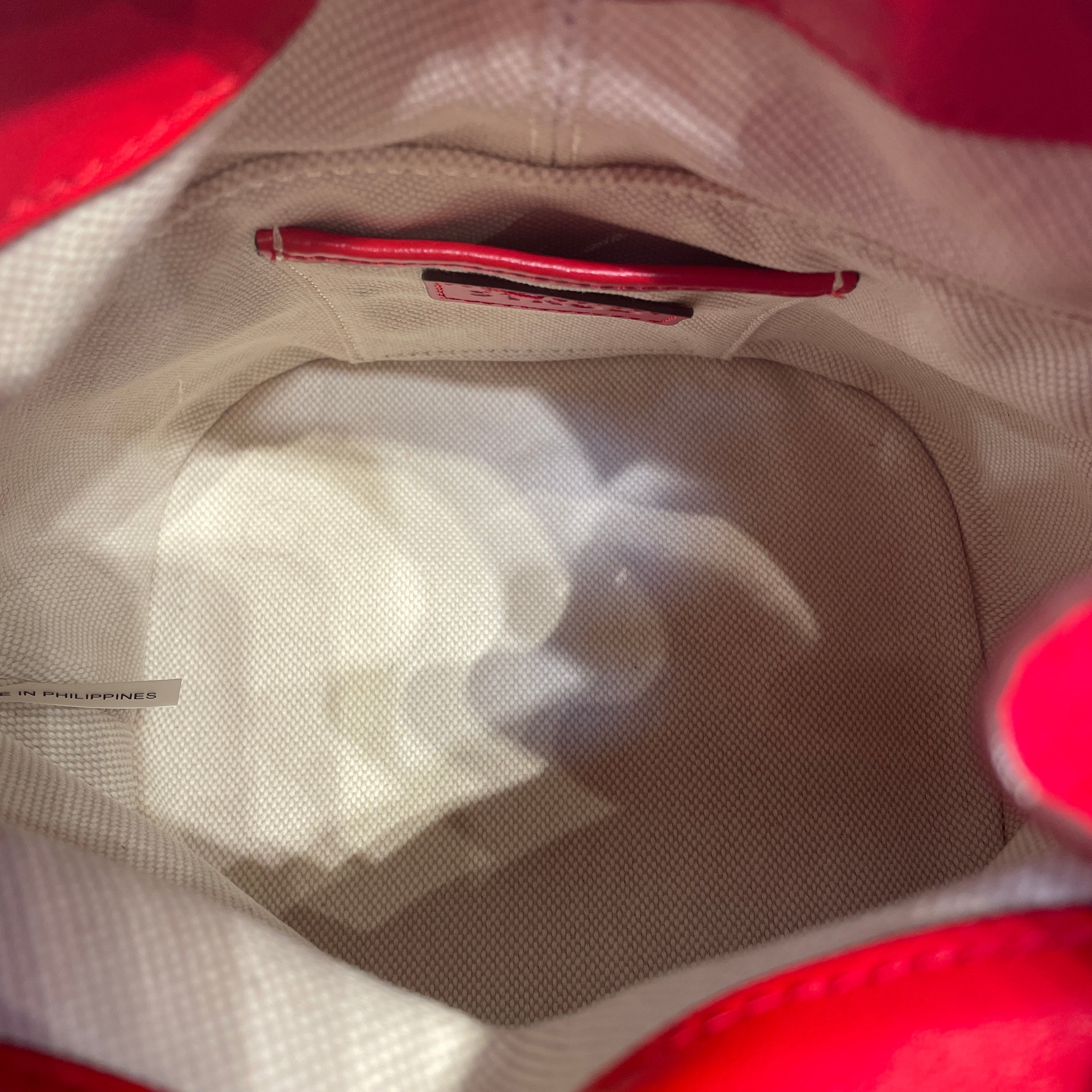 STAUD/Pouch/Leather/RED/agnes bucket bag view 6