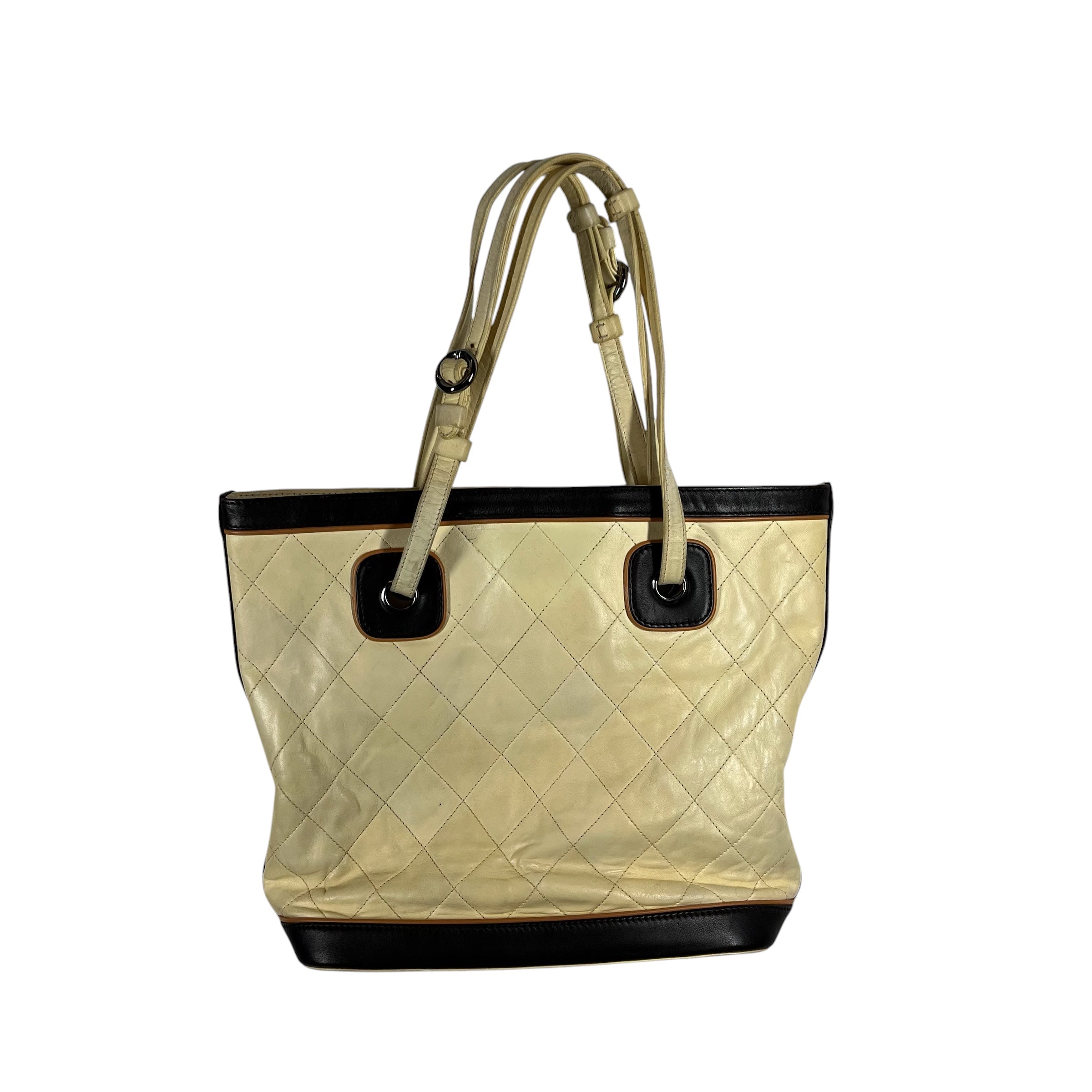 CHANEL/Hand Bag/Leather/CRM/COUNTRY CLUB TOTE view 2