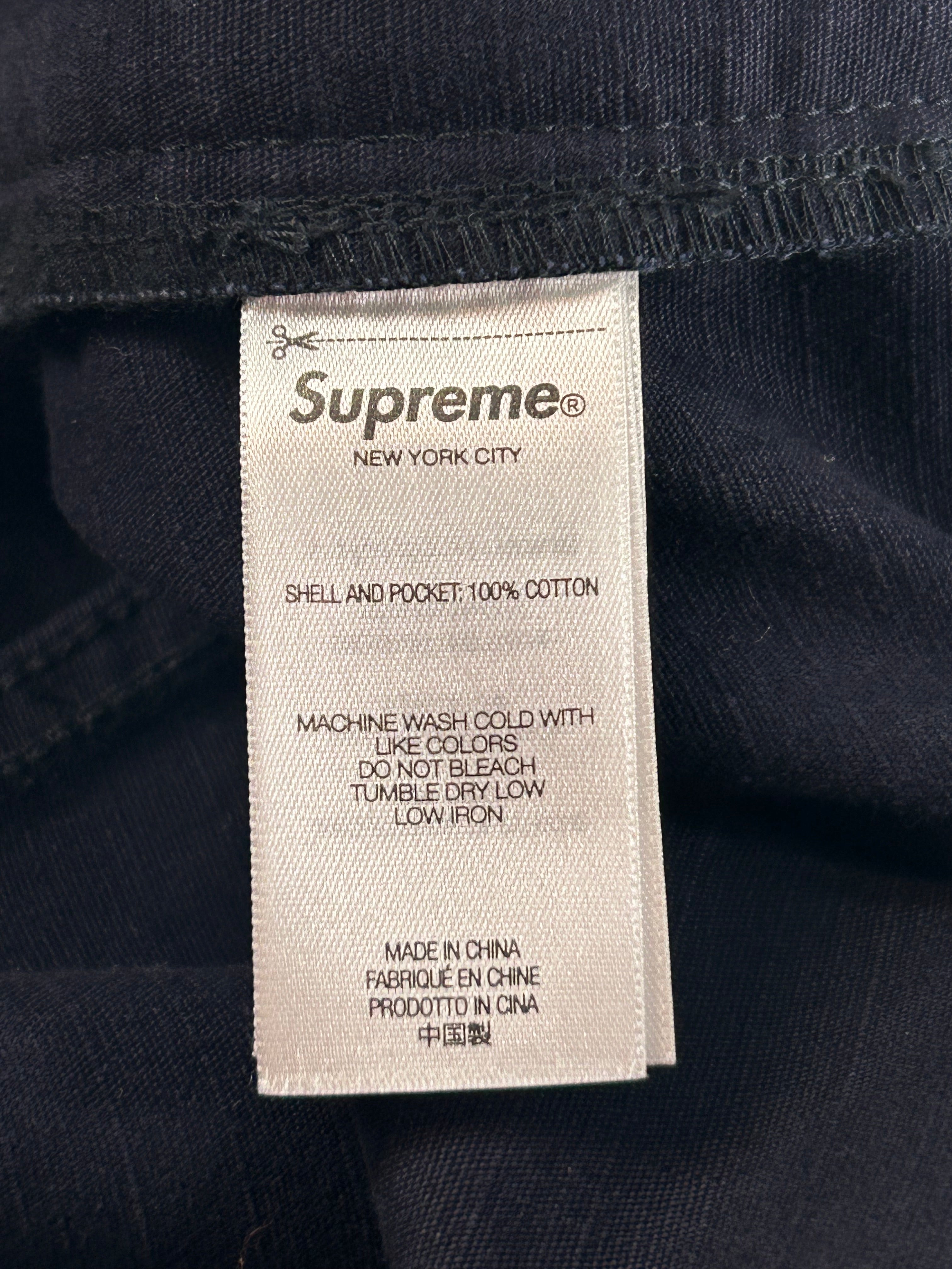 Supreme/Cargo Pants/36/Cotton/NVY/pkts on side abv knee view 3