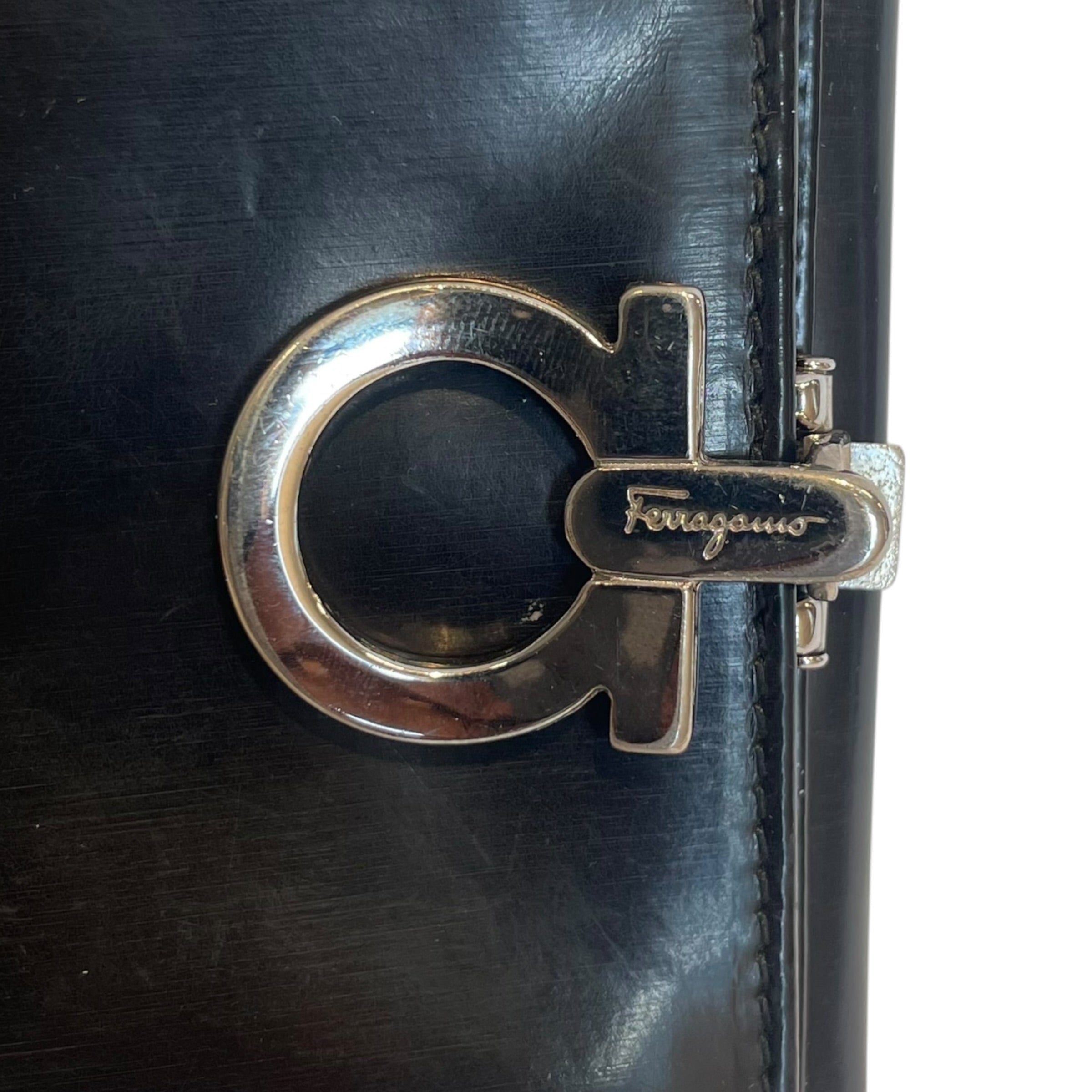 Salvatore Ferragamo/Bifold Wallet/Leather/BLK/LEATHER SLVER HRDWARE LOGO view 3