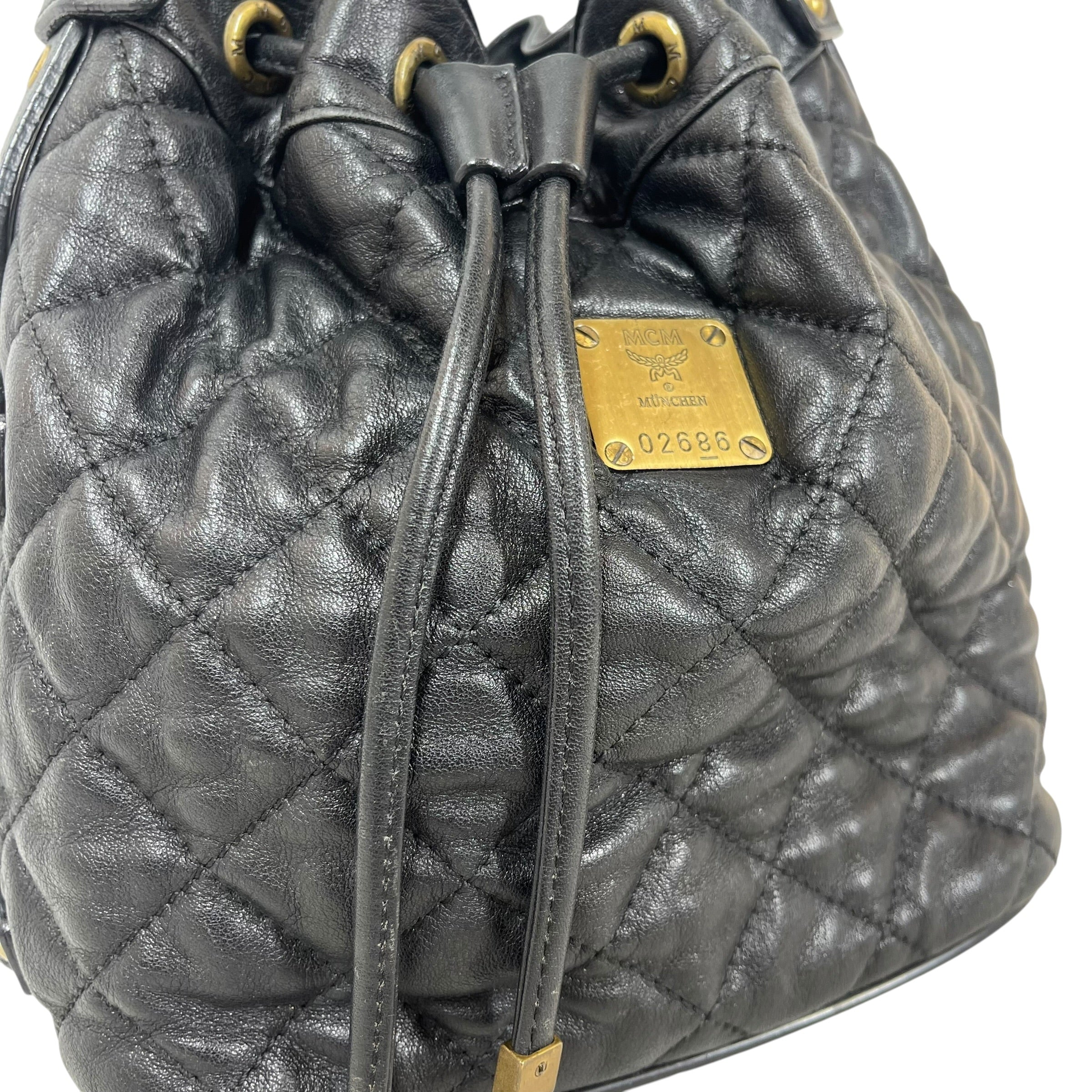 MCM/Bag/Leather/BLK/quilted bucket bag view 6