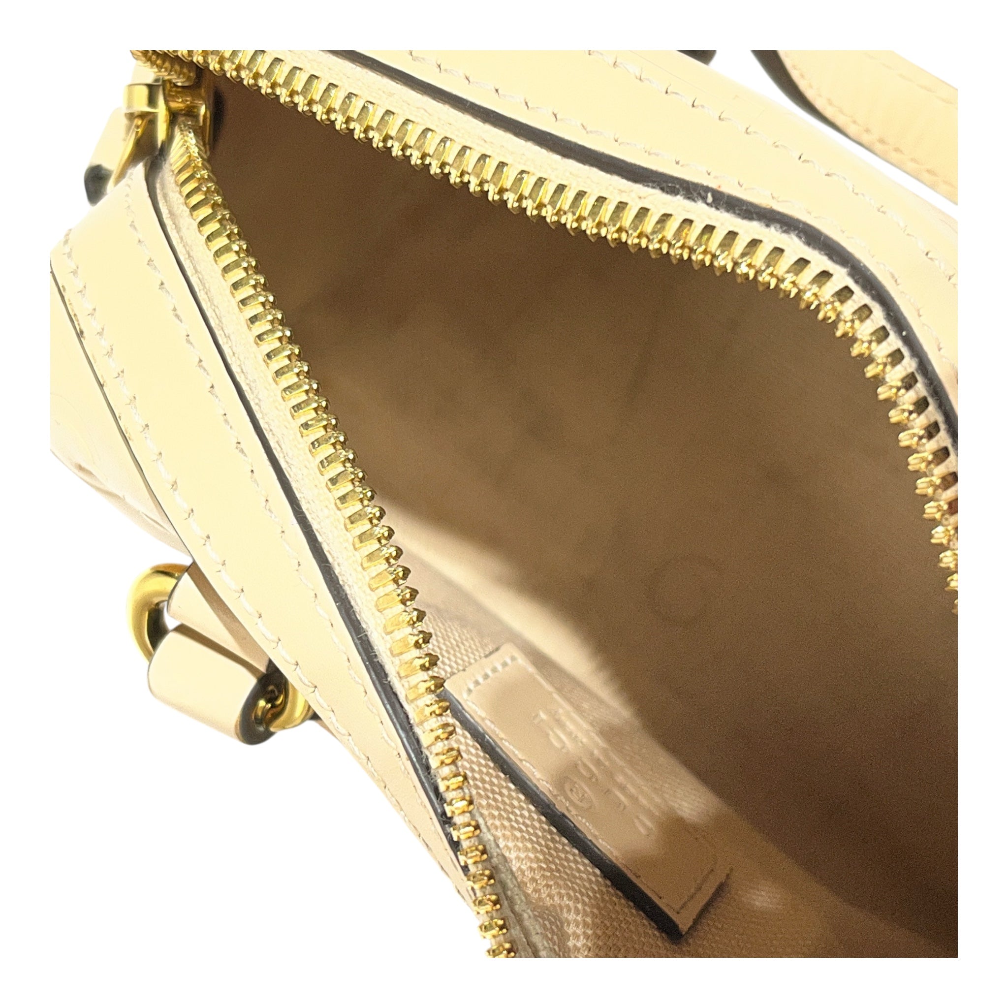 GUCCI/Cross Body Bag/Monogram/Leather/CRM/GG MARMONT MINI view 6