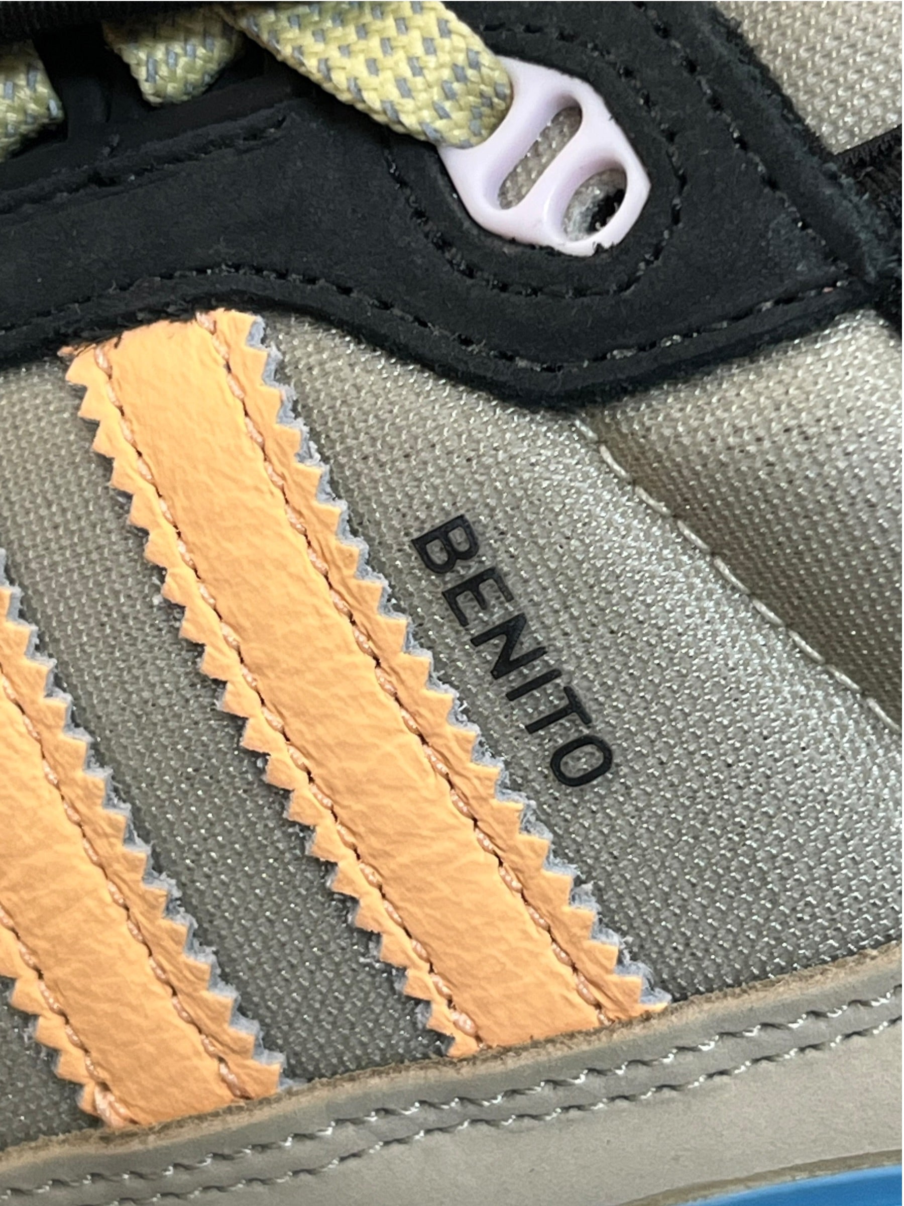 adidas/Low-Sneakers/US 10/MLT/BAD BUNNY FORUM CATCH THROW view 4