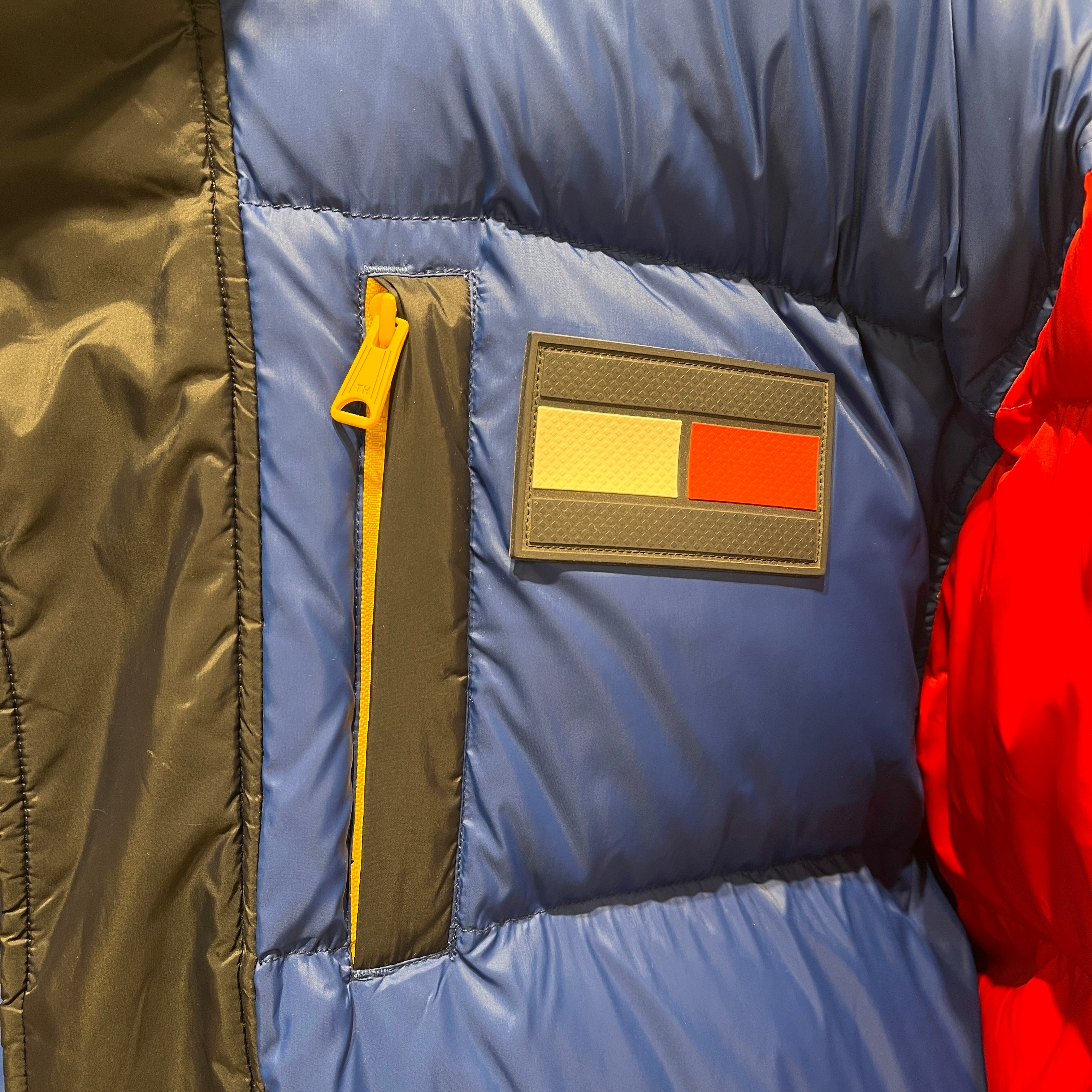 TOMMY HILFIGER/Puffer Jkt/XL/Nylon/MLT/colorblock puffer view 6